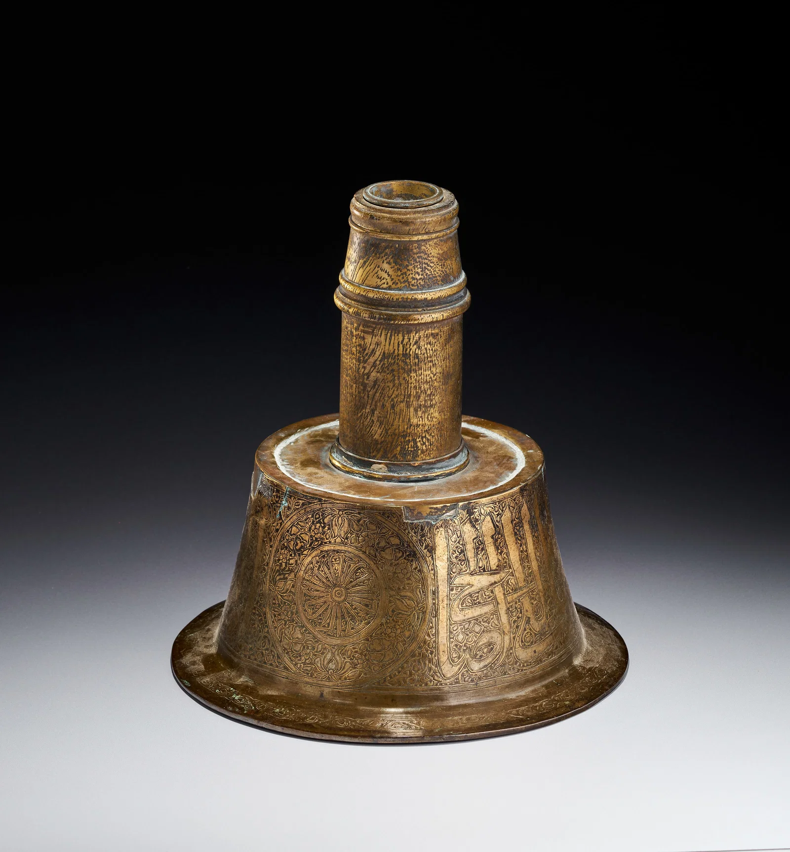 A LARGE MAMLUK BRASS CANDLESTICK SHAMADAN, EGYPT, 16TH CENTURY