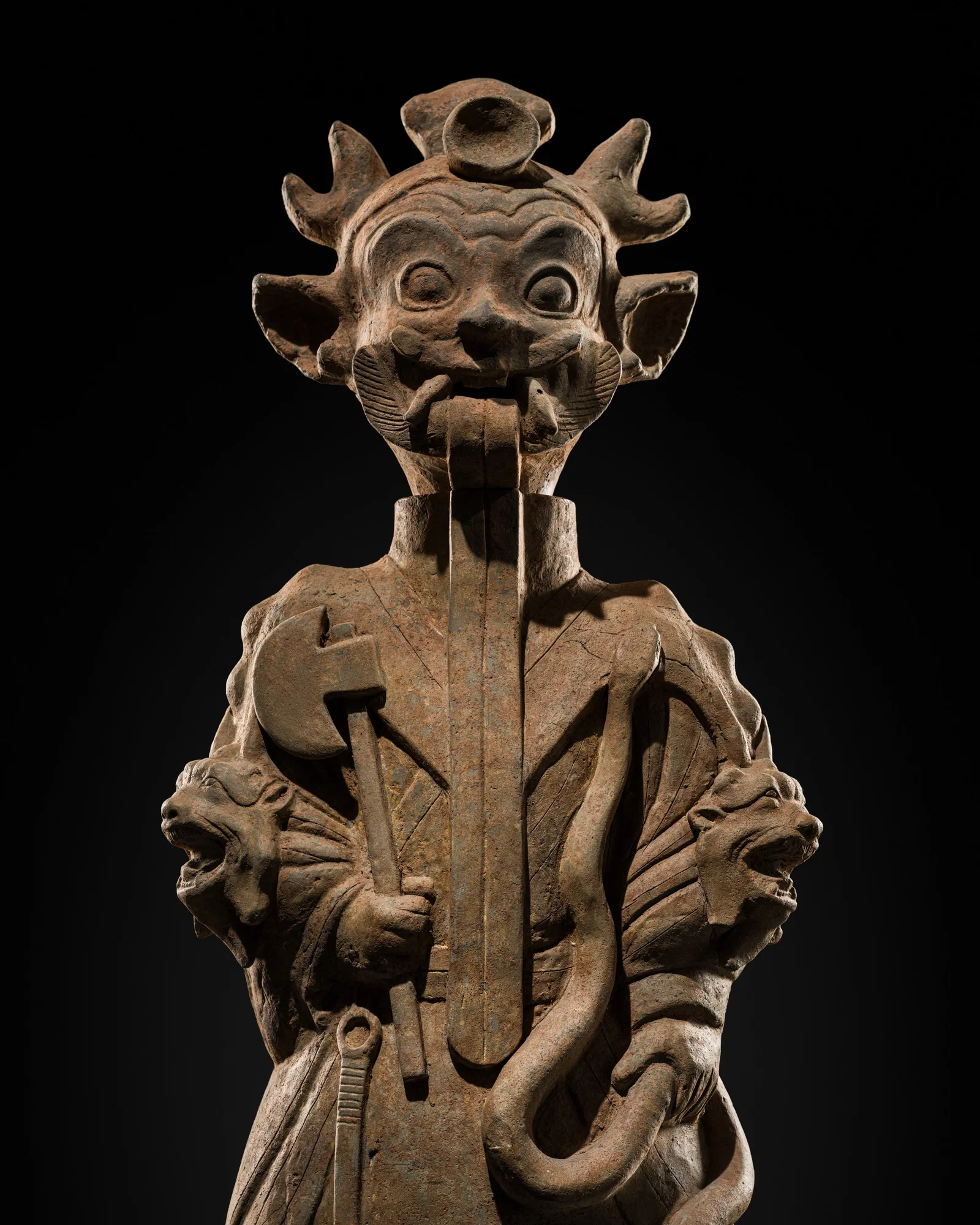 A LARGE POTTERY FIGURE OF A TOMB SHAMAN, SICHUAN, HAN DYNASTY