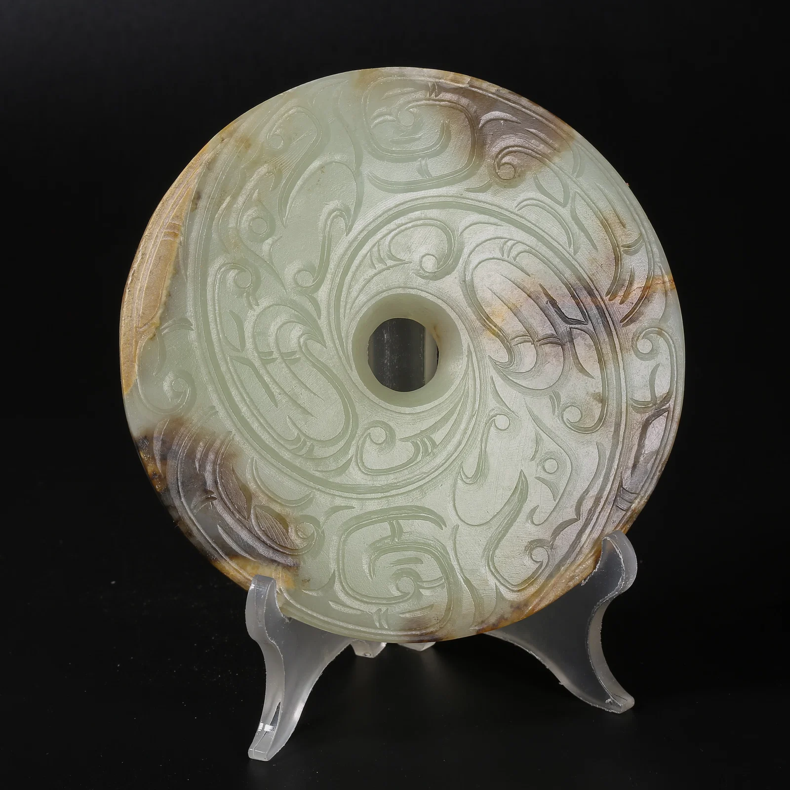 A MIDDLE-PERIOD JADE BI DISC