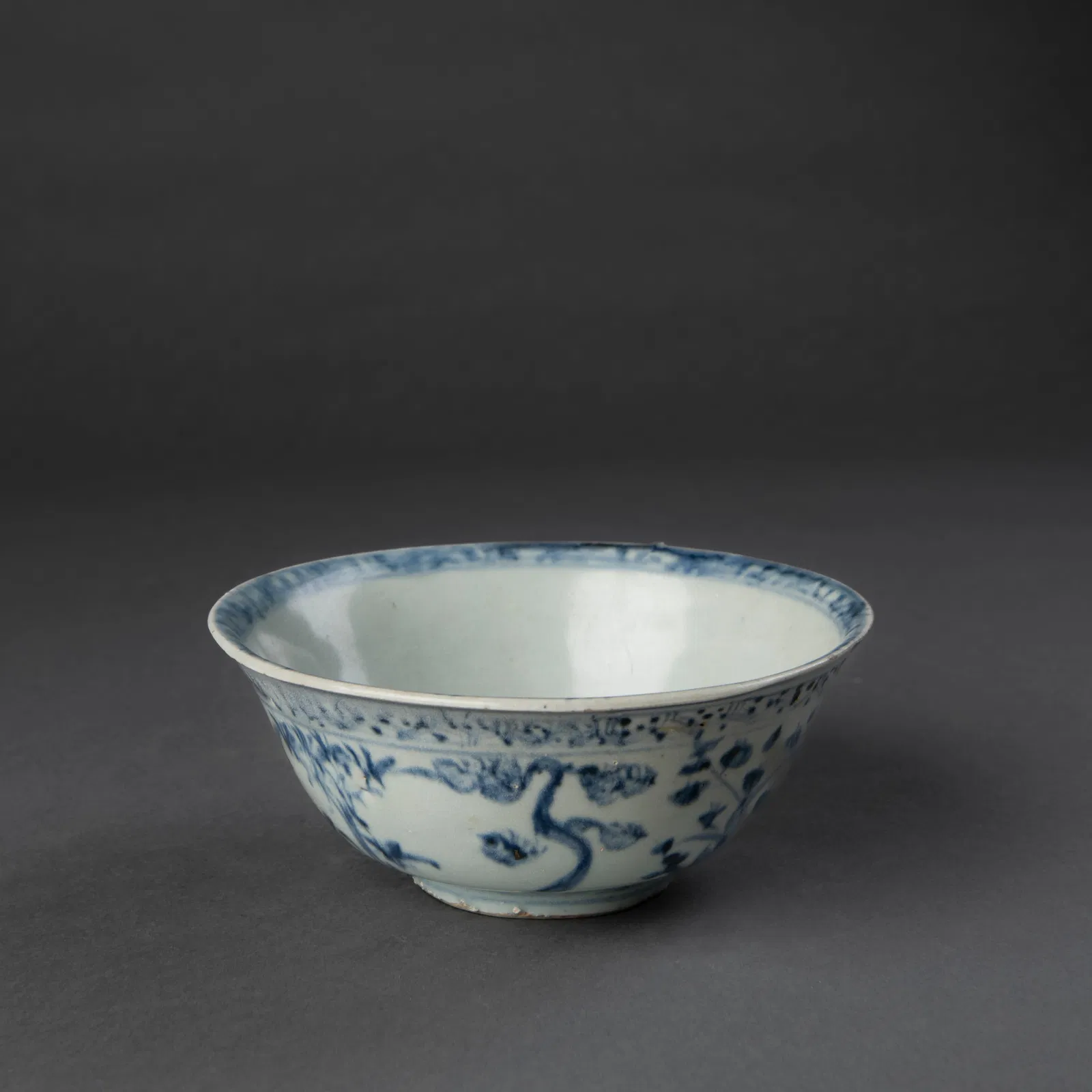 A Ming Chinese export Blue and White bowl