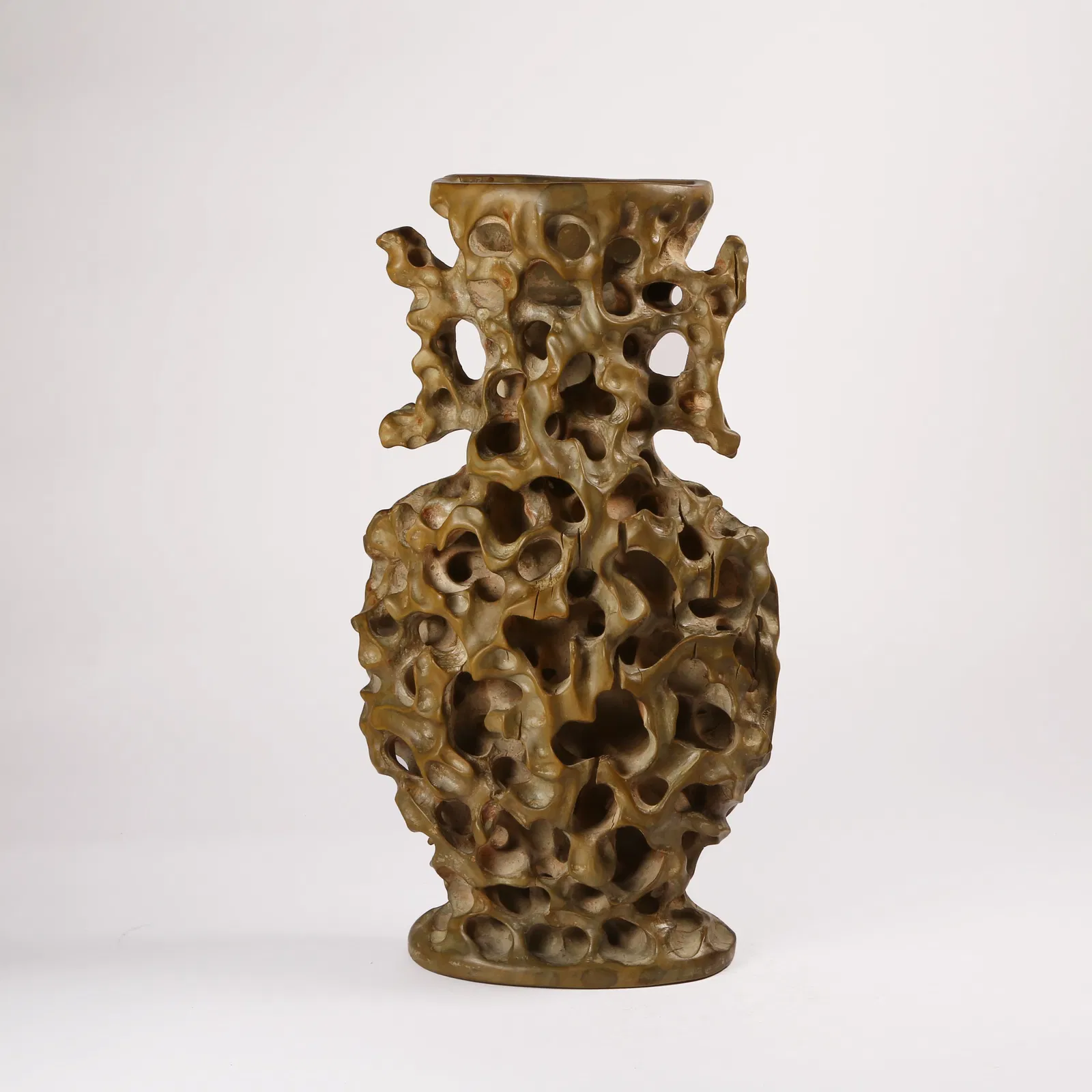 A NANMU WOOD BI VASE