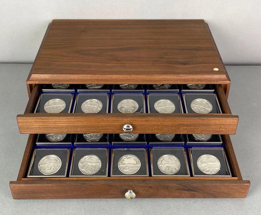 A Nation of Riflemen Charter Subscribers 30 Coin/Medal Solid Palladium Set