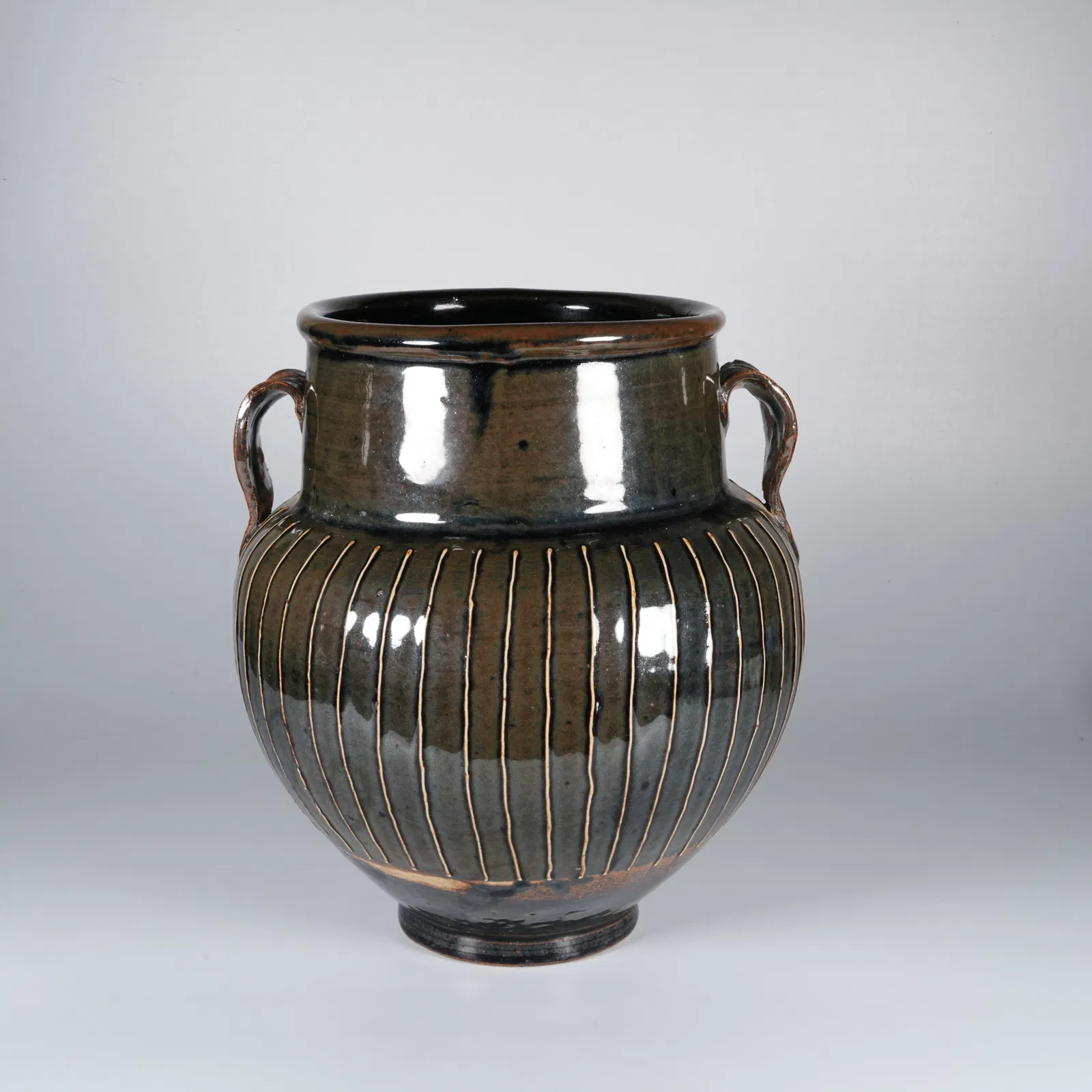 A OLD KILN JAR