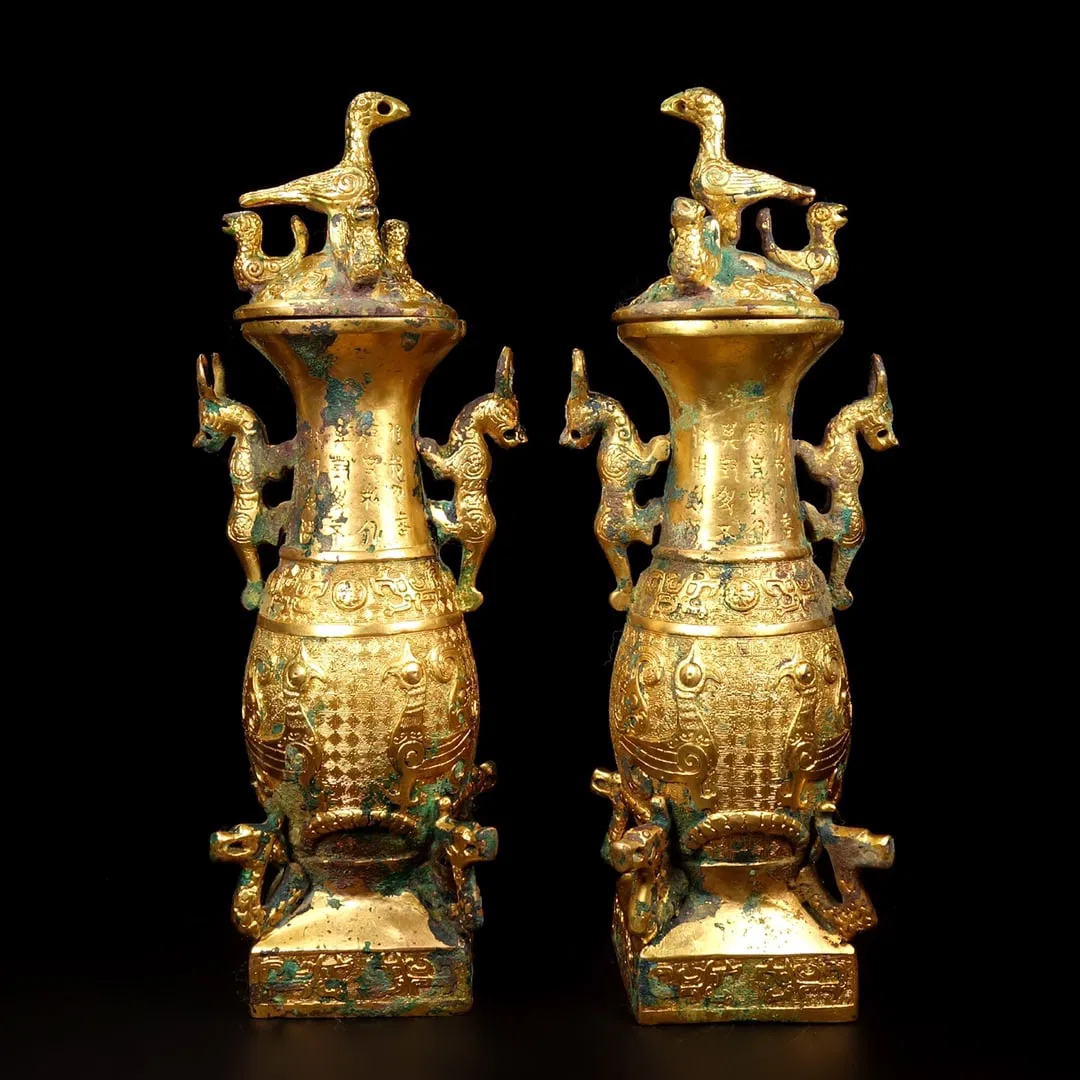 A pair of Exquisite Bronze Gilt Phoenix Pattern Vase