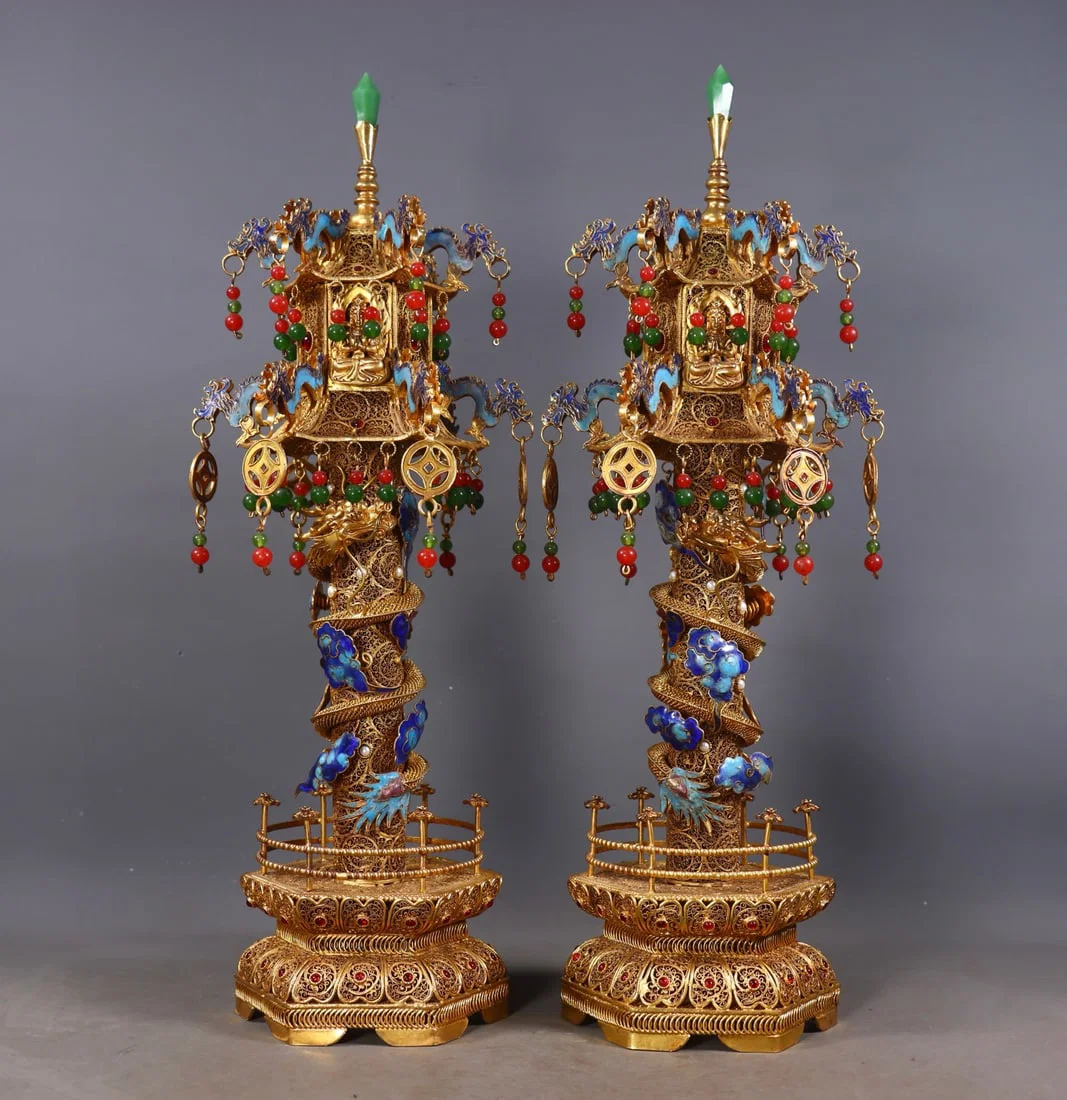 A Pair of Exquisite Gilt Bronze Inlaid Gems Dragon Pattern Pagoda