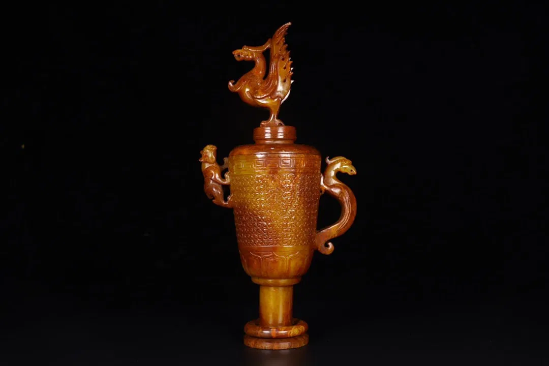 A pair of Exquisite Hetian Jade Phoenix-Ears Cup