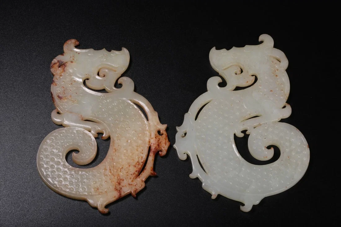 A pair of Exquisite Hotan White Jade Dragon Shape Bi