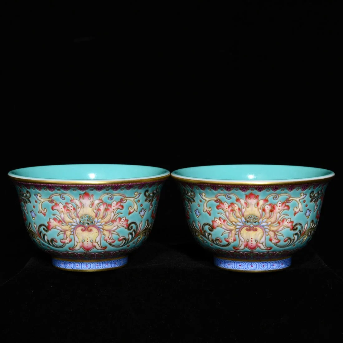 A Pair of Exquisite Turquoise Glazed Famille-Rose Lotus Pattern Cups