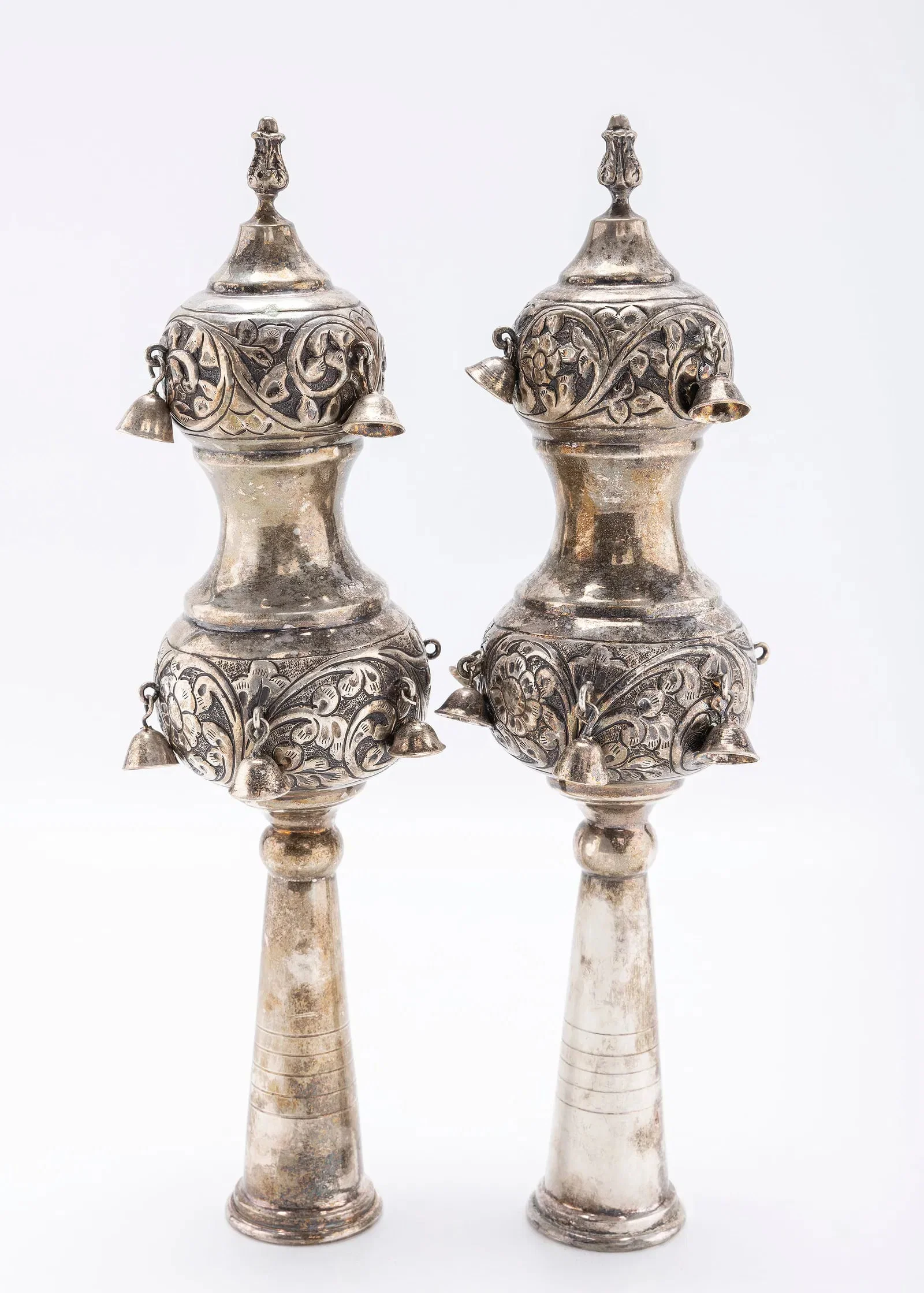 A PAIR OF STERLING SILVER TORAH FINIALS. Israel, modern.