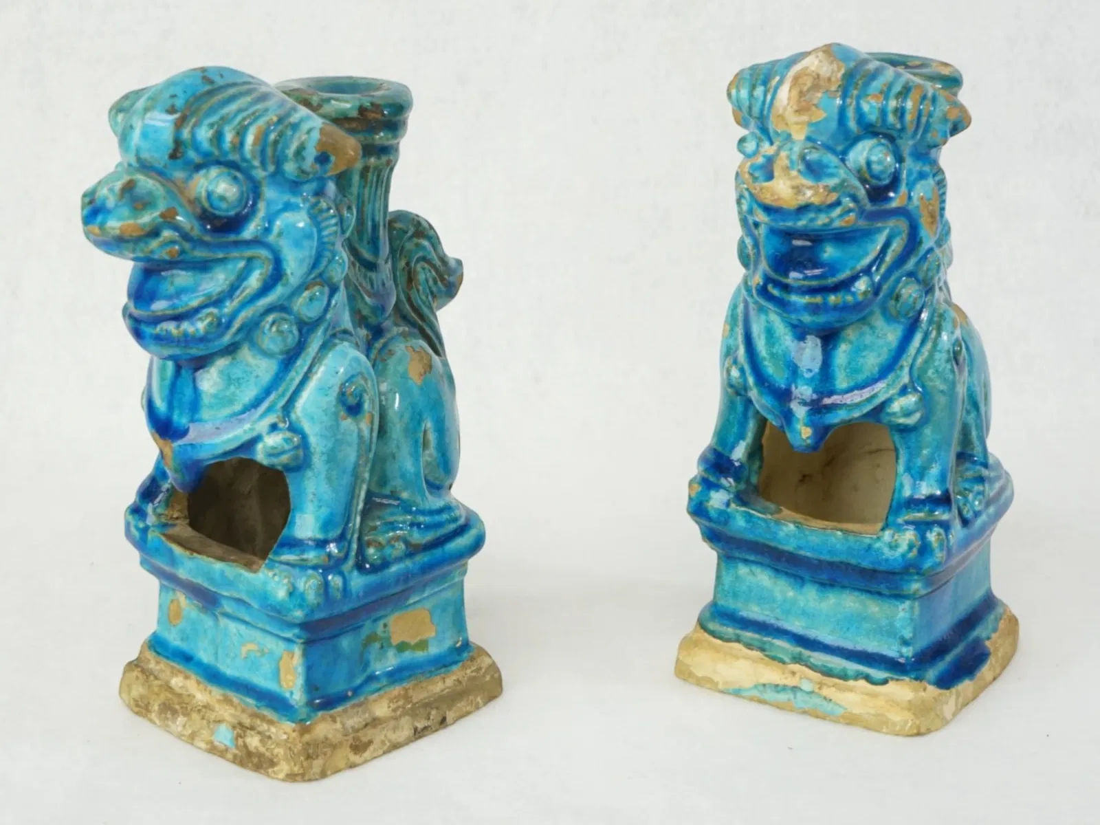 A Pair of Turquoise-Glazed Foo Dog Candlesticks,Ming Dynasty