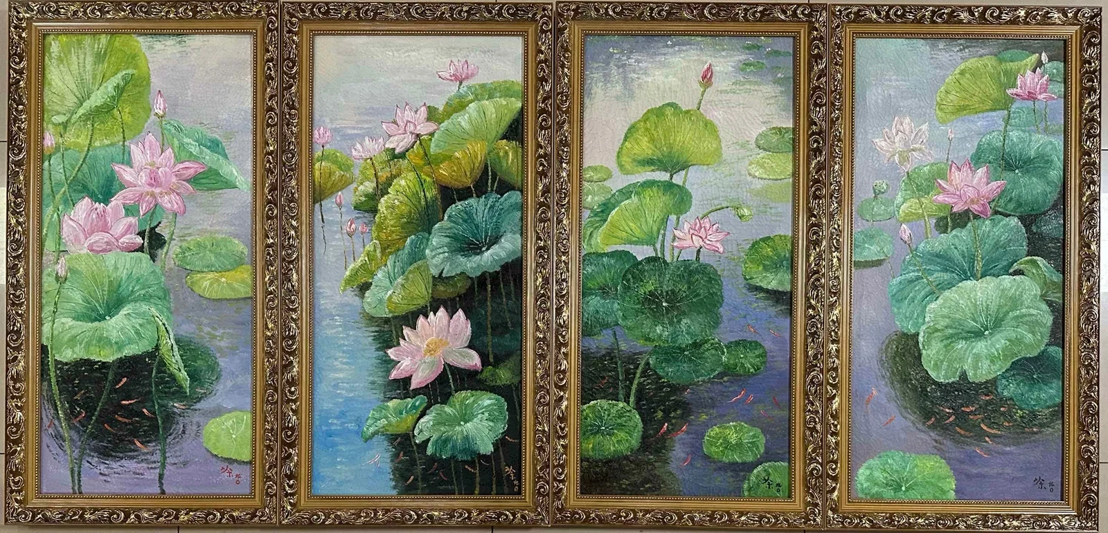 A picture of a lotus flower in Wu Guanzhong