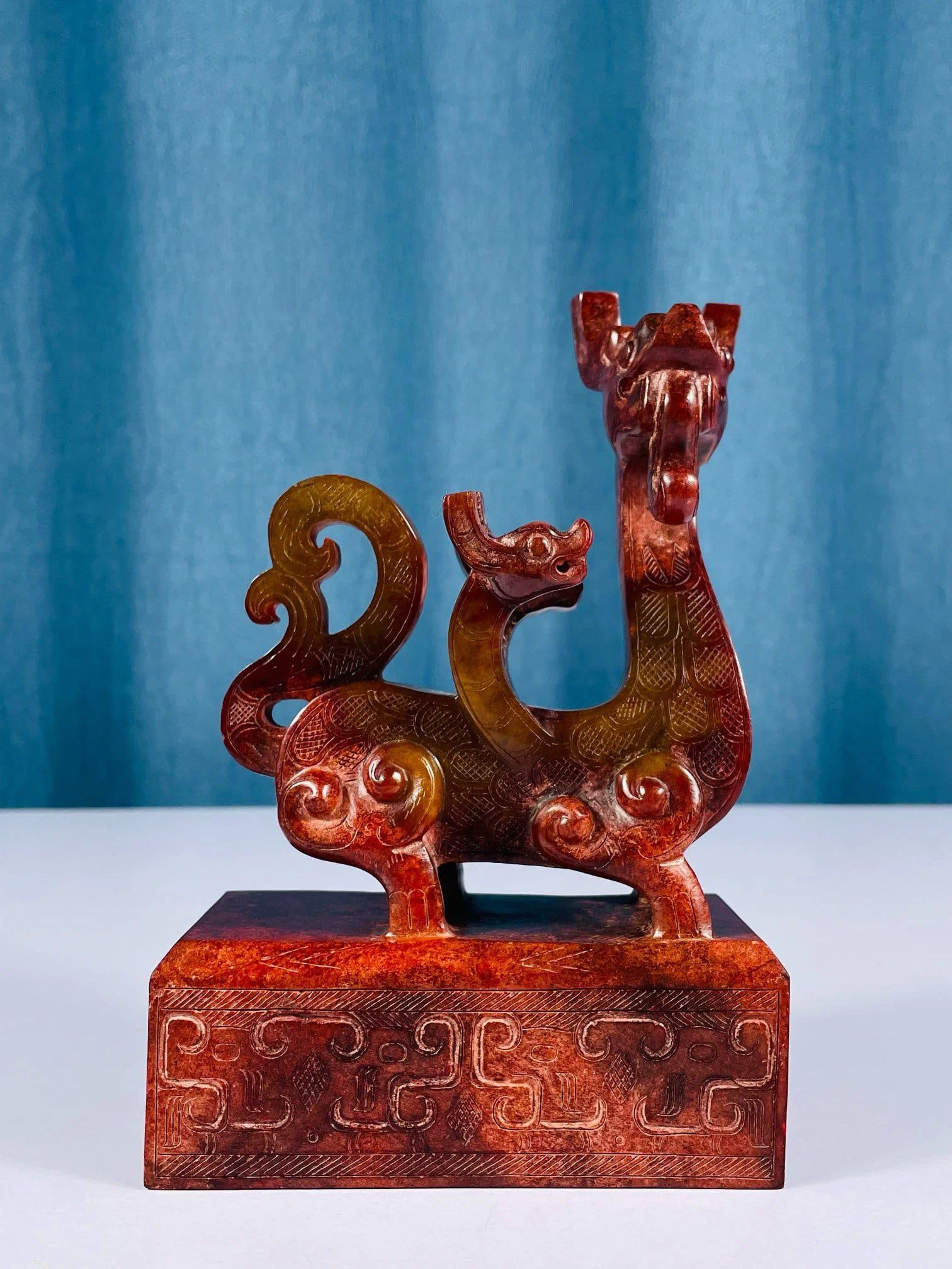 A rare and exquisite ancient jade dragon-shaped seal from a long-collected collection, inscribed