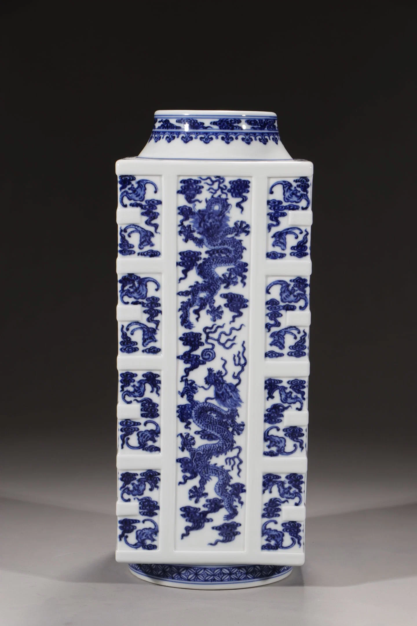 A Rare Blue and White Auspicious Cloud and Dragon Pattern Vase