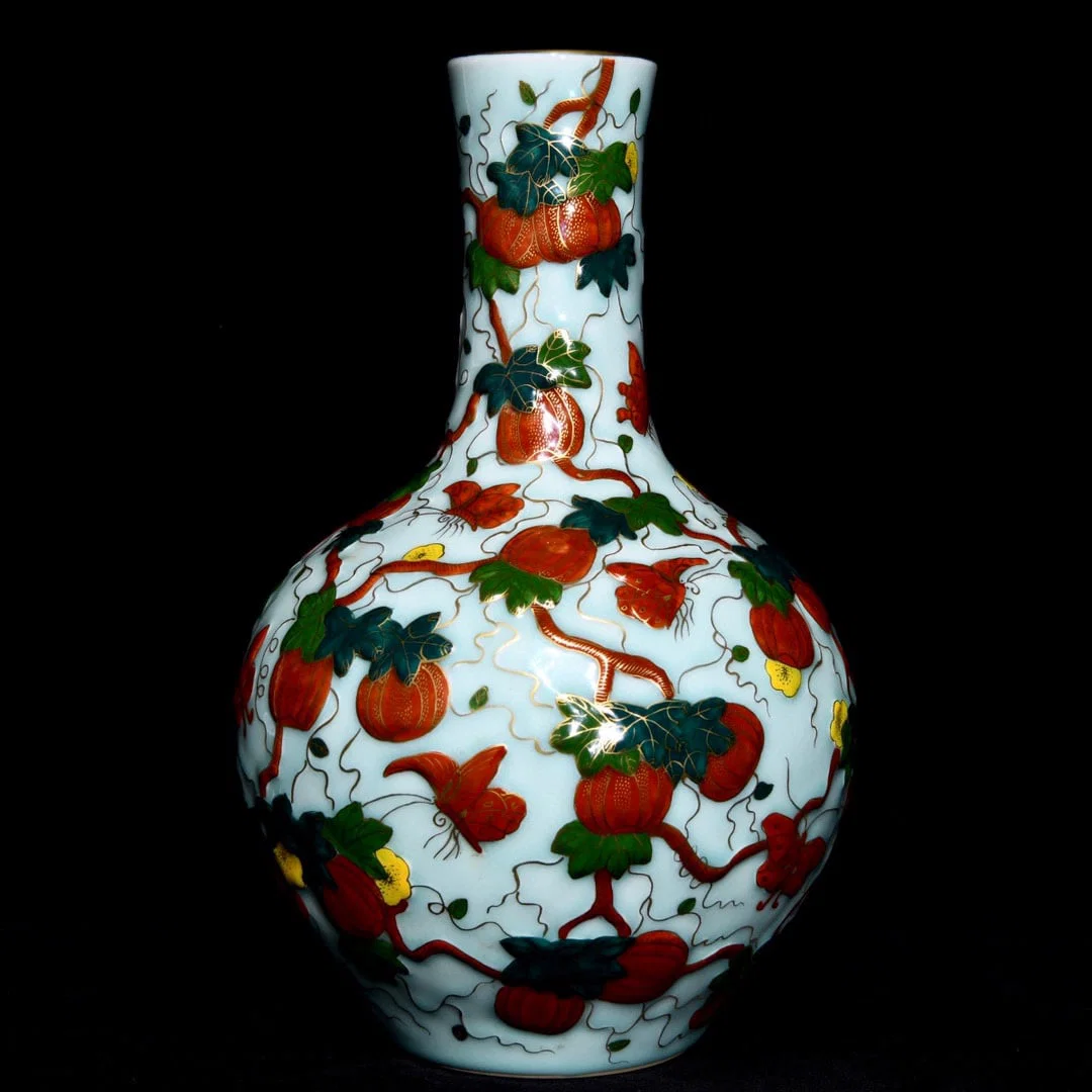 A Rare Celadon Glazed Famille-Rose Painted Gold Pumpkin and Butterfly Pattern Vase