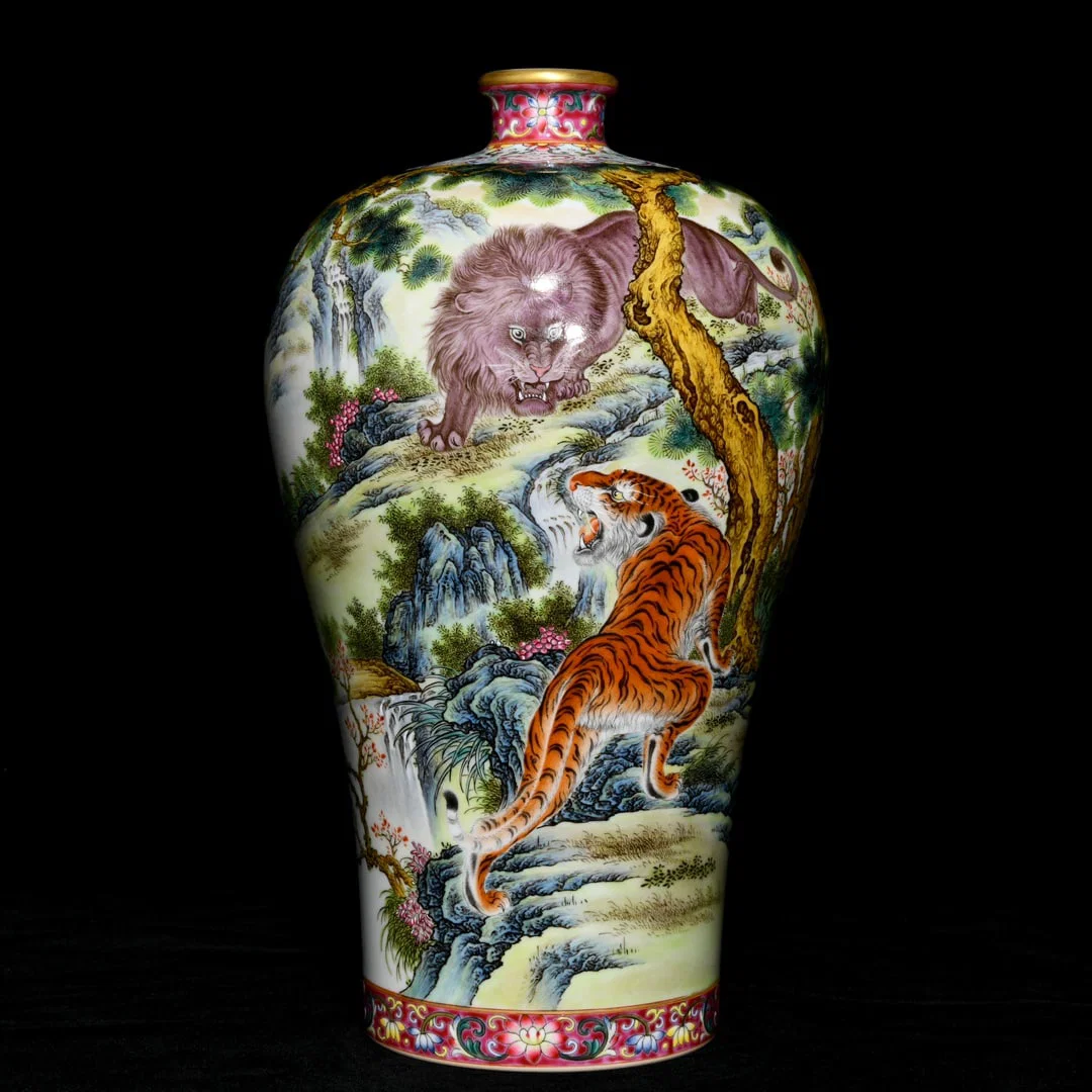 A Rare Famille-Rose Painted Gold Lion and Tiger Pattern Vase,With Poem