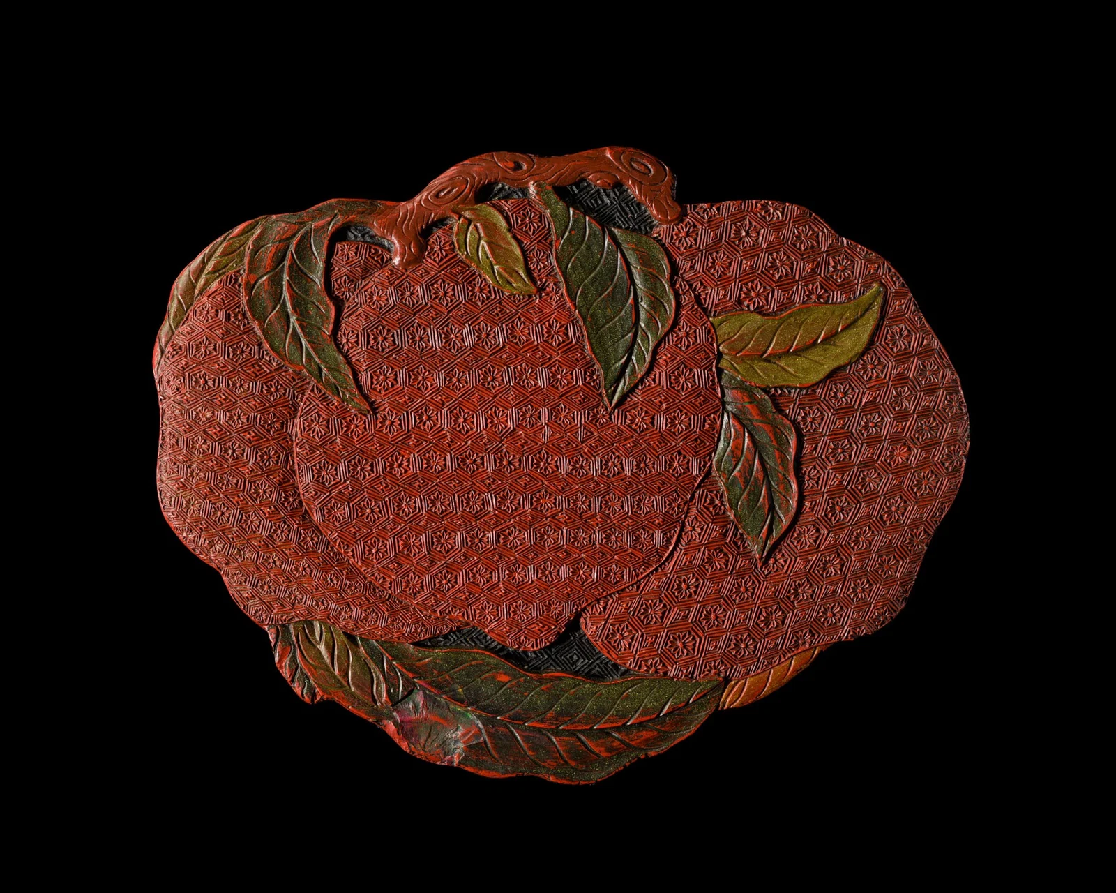 A RARE FOUR-COLOR LACQUER 'THREE PEACHES' BOX AND COVER, QIANLONG PERIOD