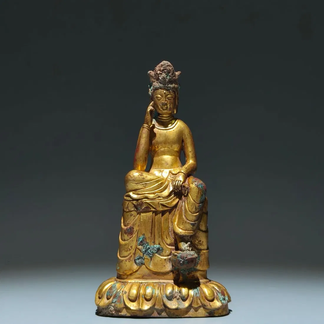 A Rare Gilt Bronze Buddha Statue Ornament