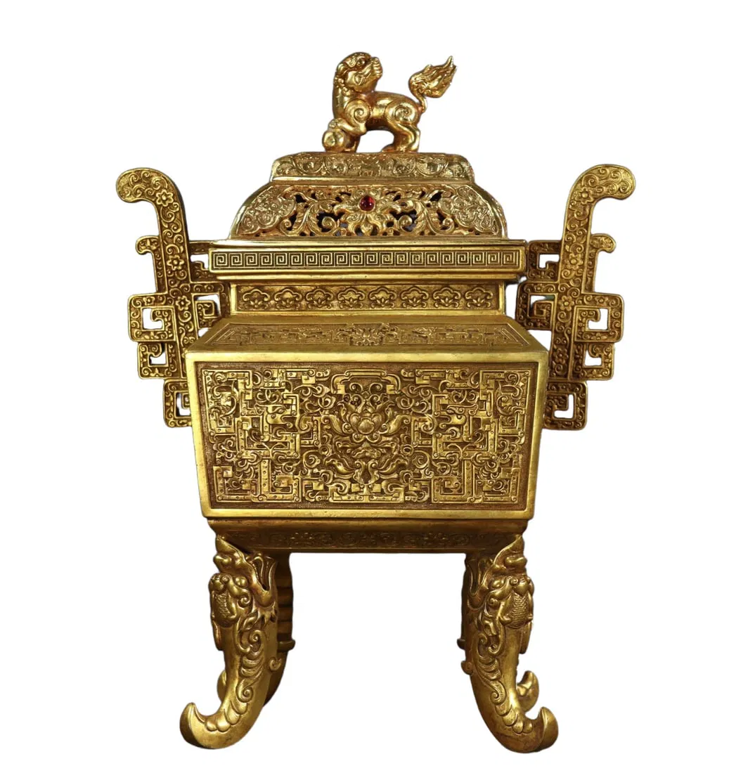 A Rare Gilt Bronze Lotus Pattern Double-Ears four legs Censer,With Lion Cover