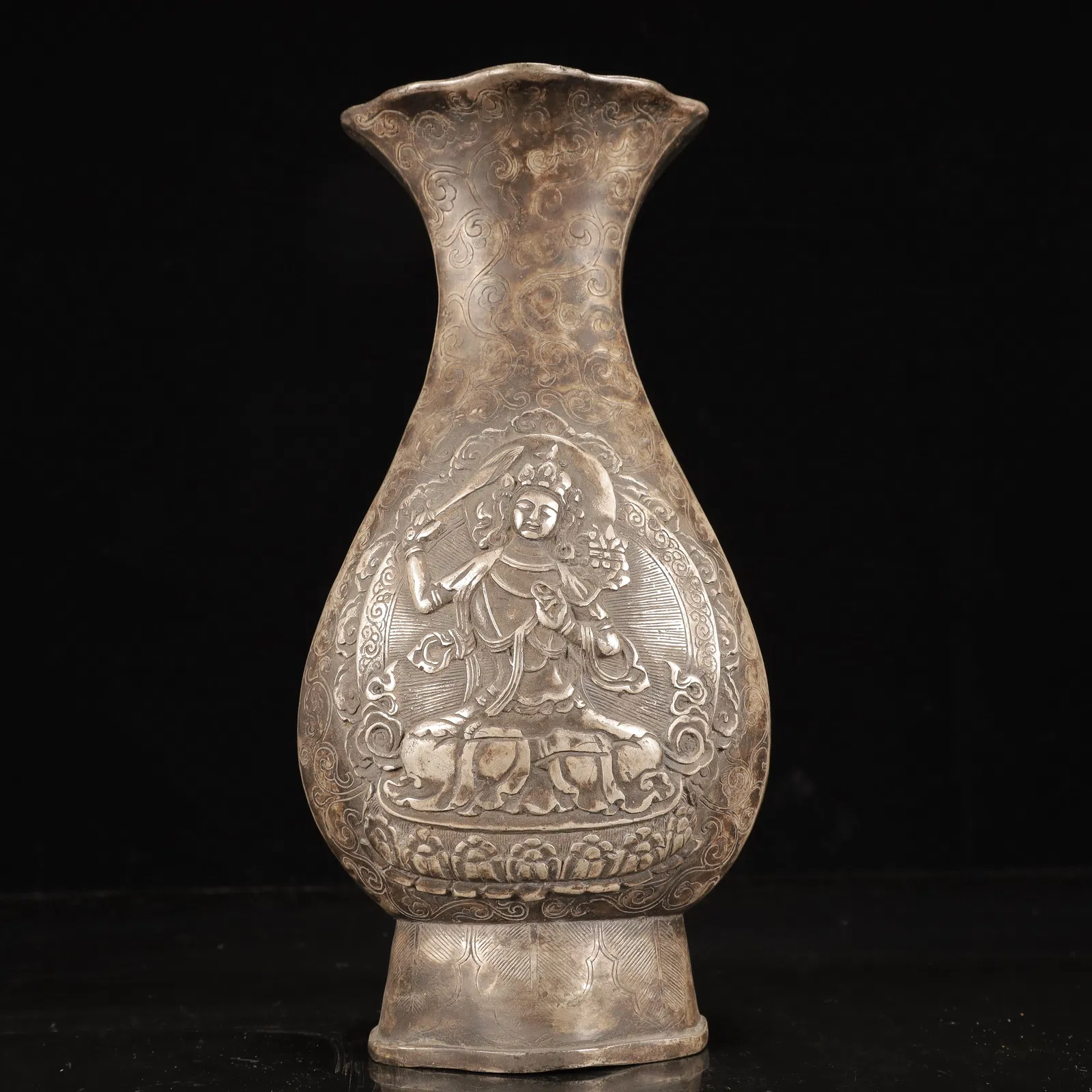 A Rare Silver-plated Copper Buddha Statue Pattern Vase