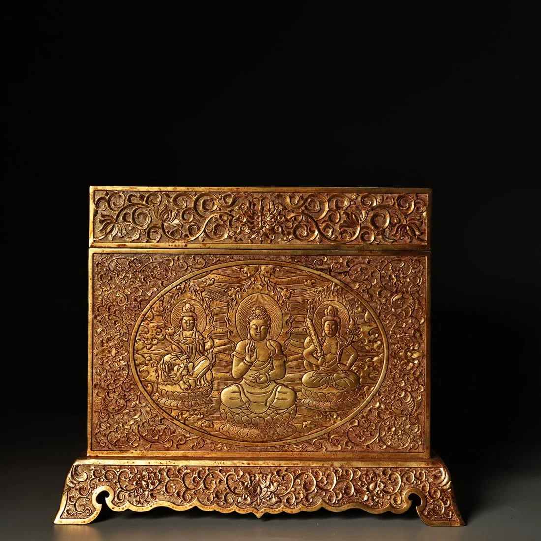 A Set of Exquisite Gilt Bronze Scripture