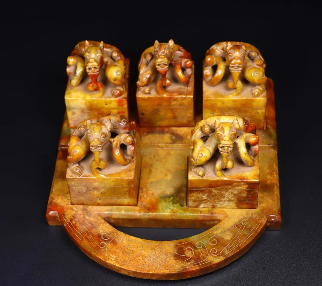 A Set of Exquisite Hotan Jade Dragon Seal