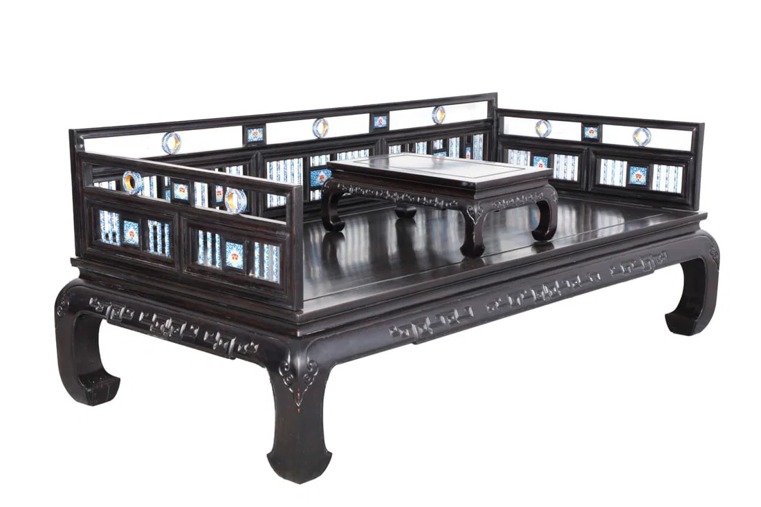 A Set of Exquisite Zitanwood Statue of Arhat bed