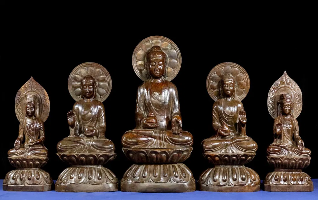 A Set of Exquisiten Hotan Jade Buddha statue Ornament