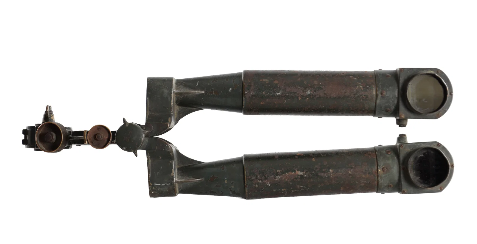 A SET OF GERMAN TRENCH BINOCULARS BY GOERZ BERLIN SERIAL NUMBER S.F09NR.2828