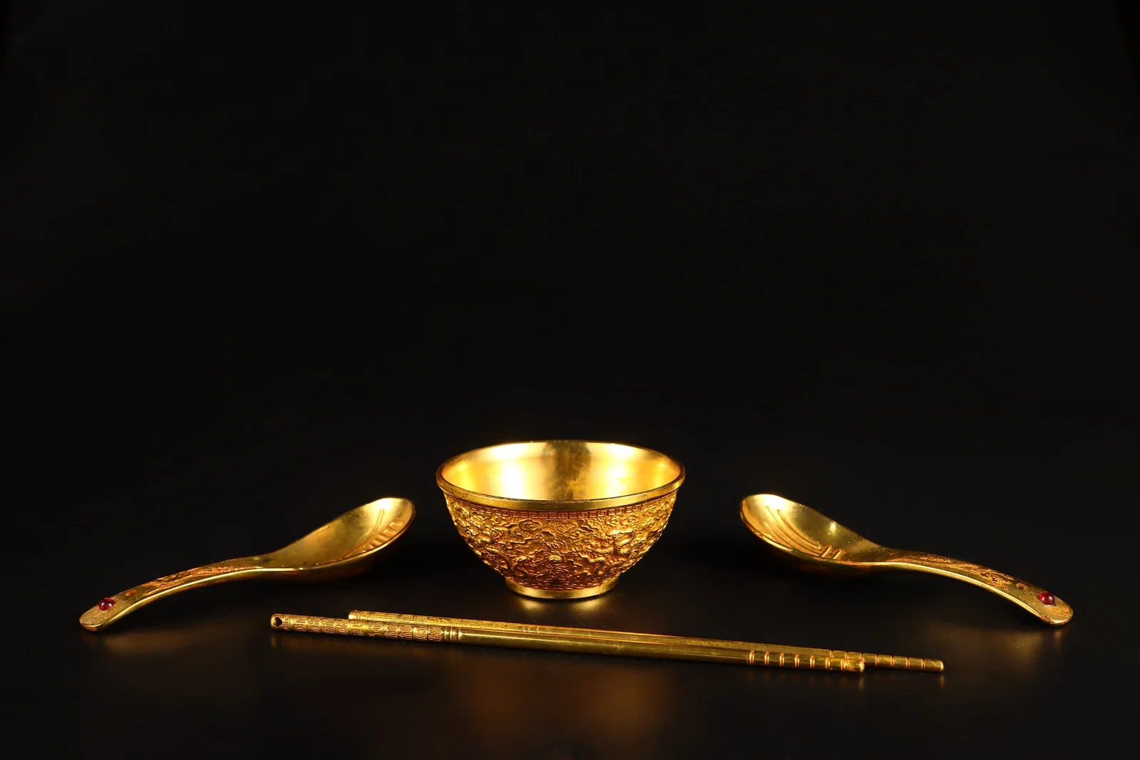 A Set of Gilt Bronze Tableware