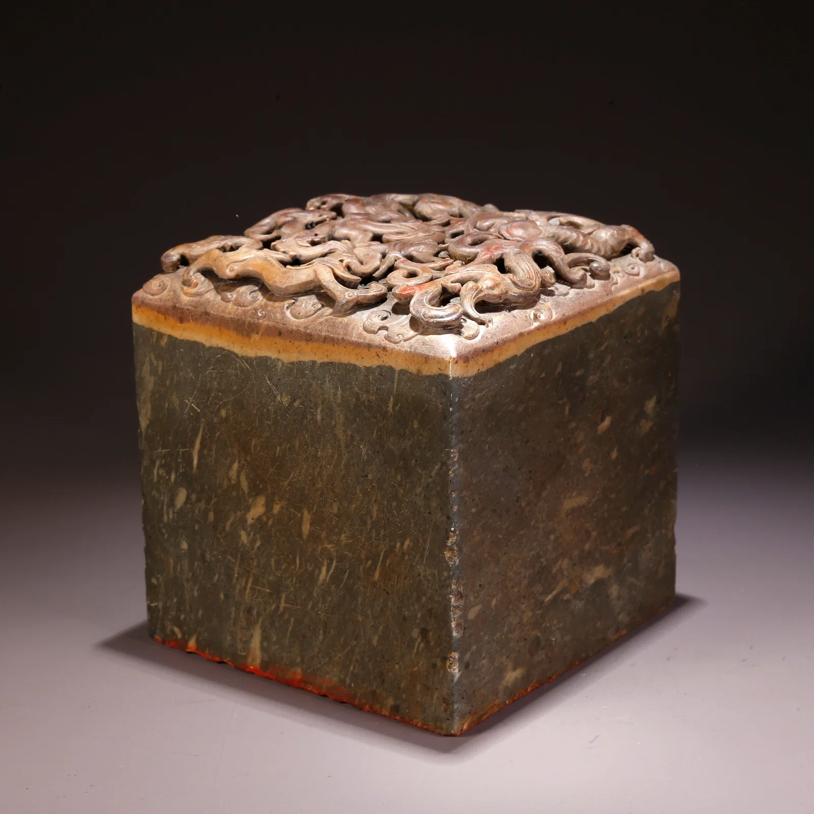 A SHOUSHAN STONE CARVED SEAL WITH FIVE-DRAGON MOTIF