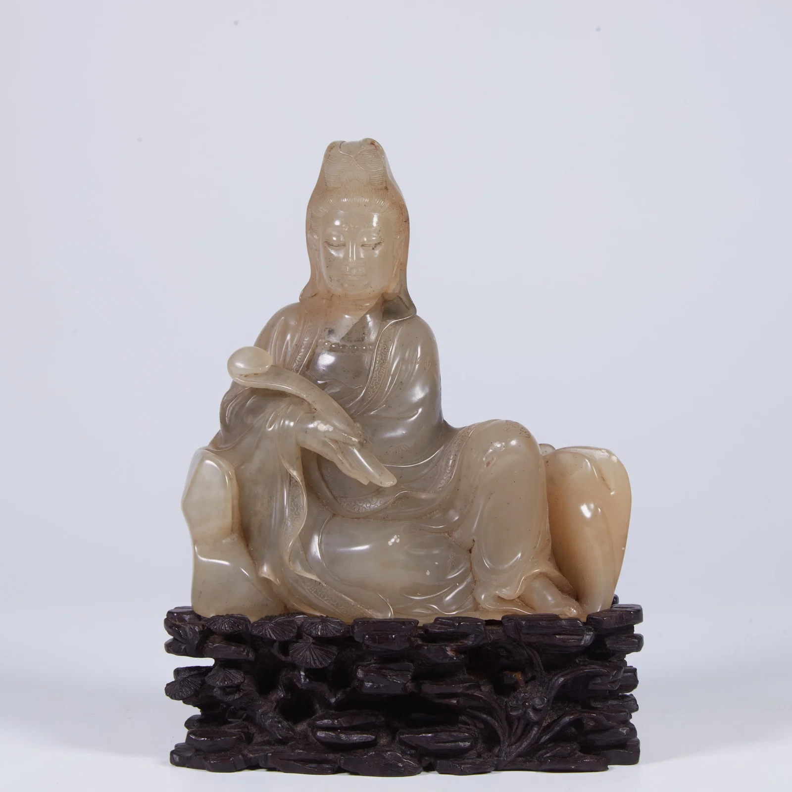 A SHOUSHAN STONE GUANYIN FIGURE