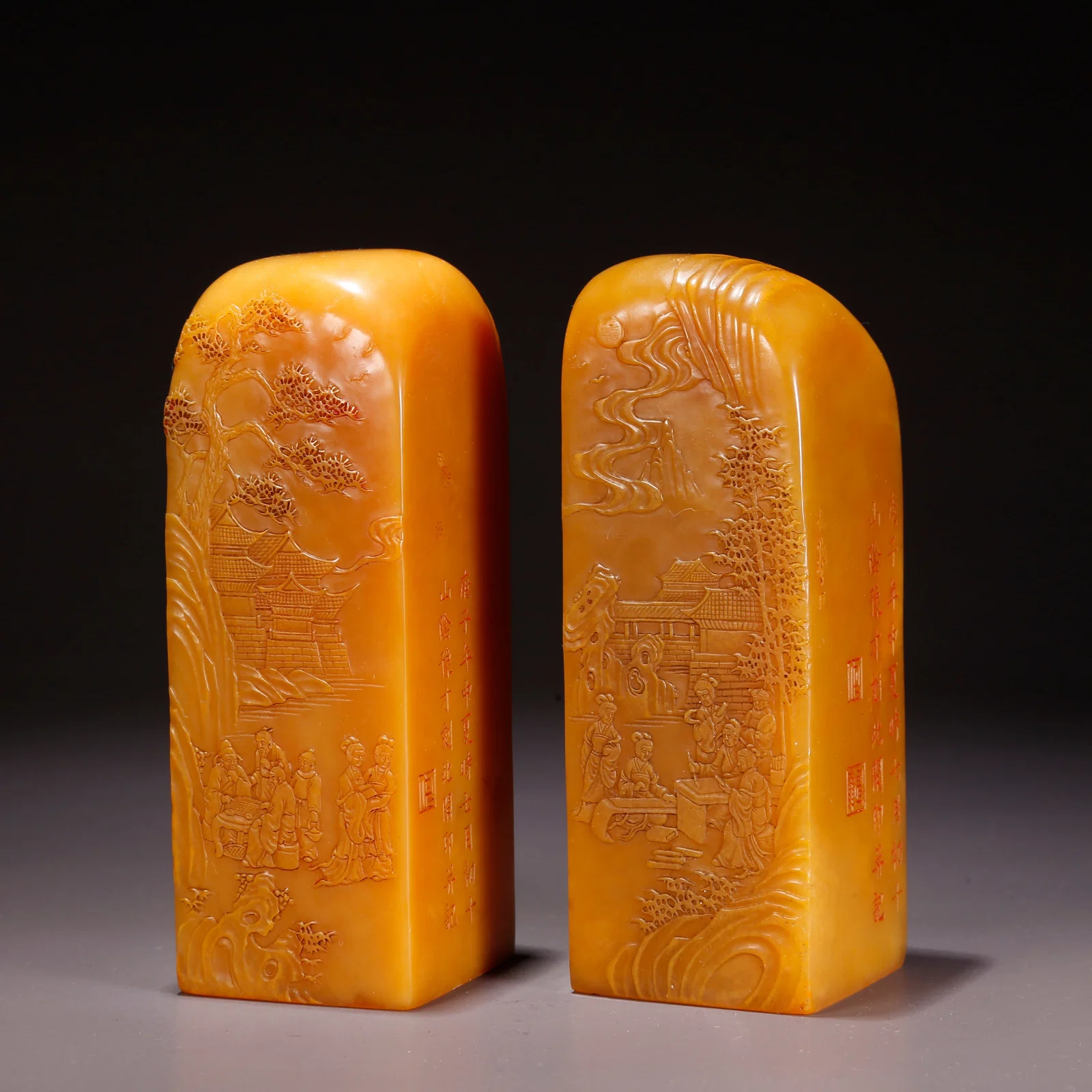 A SHOUSHAN TIANHUANG STONE SEALS WITH FIGURE NARRATIVE SCENE (PAIR)