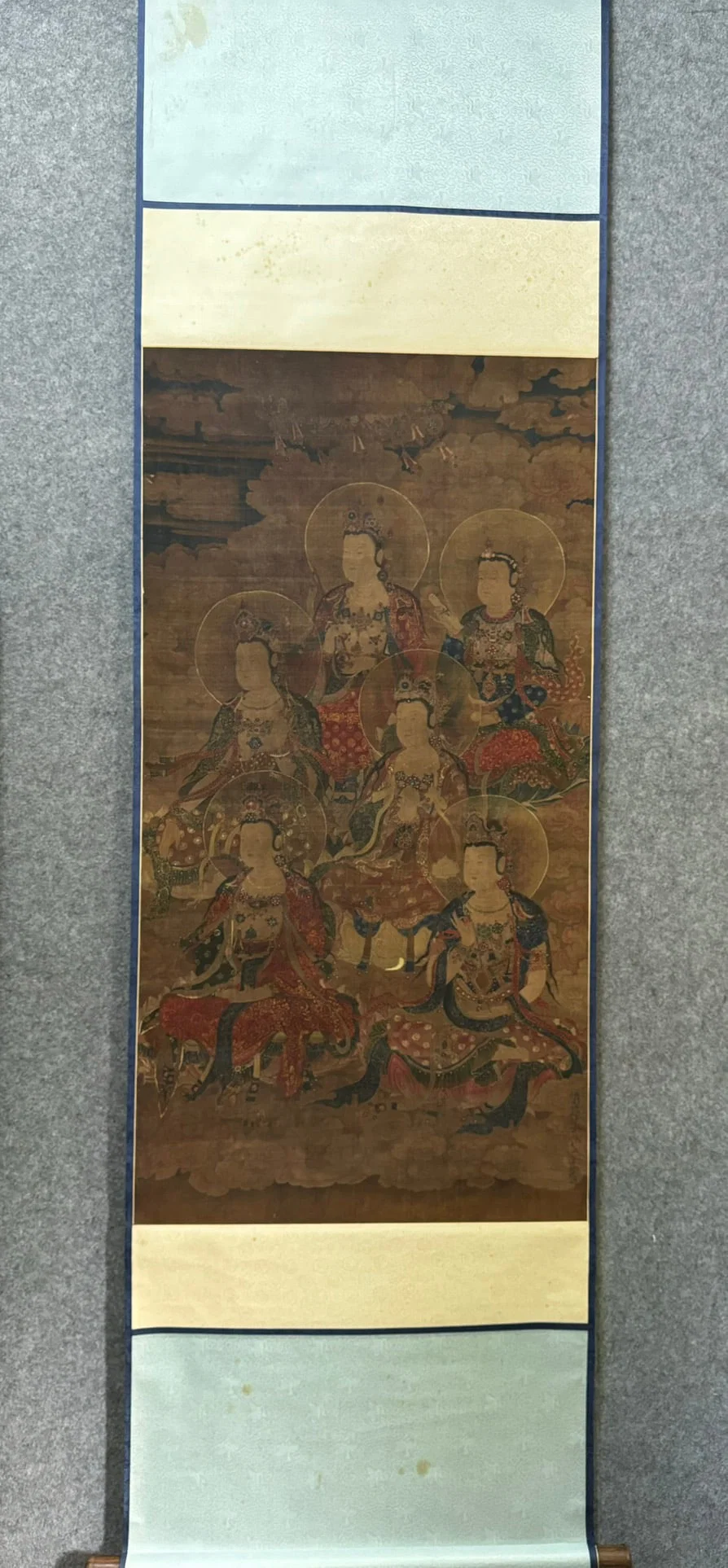 A silk book statue of Guanyin Bodhisattva by Zhang Daqian