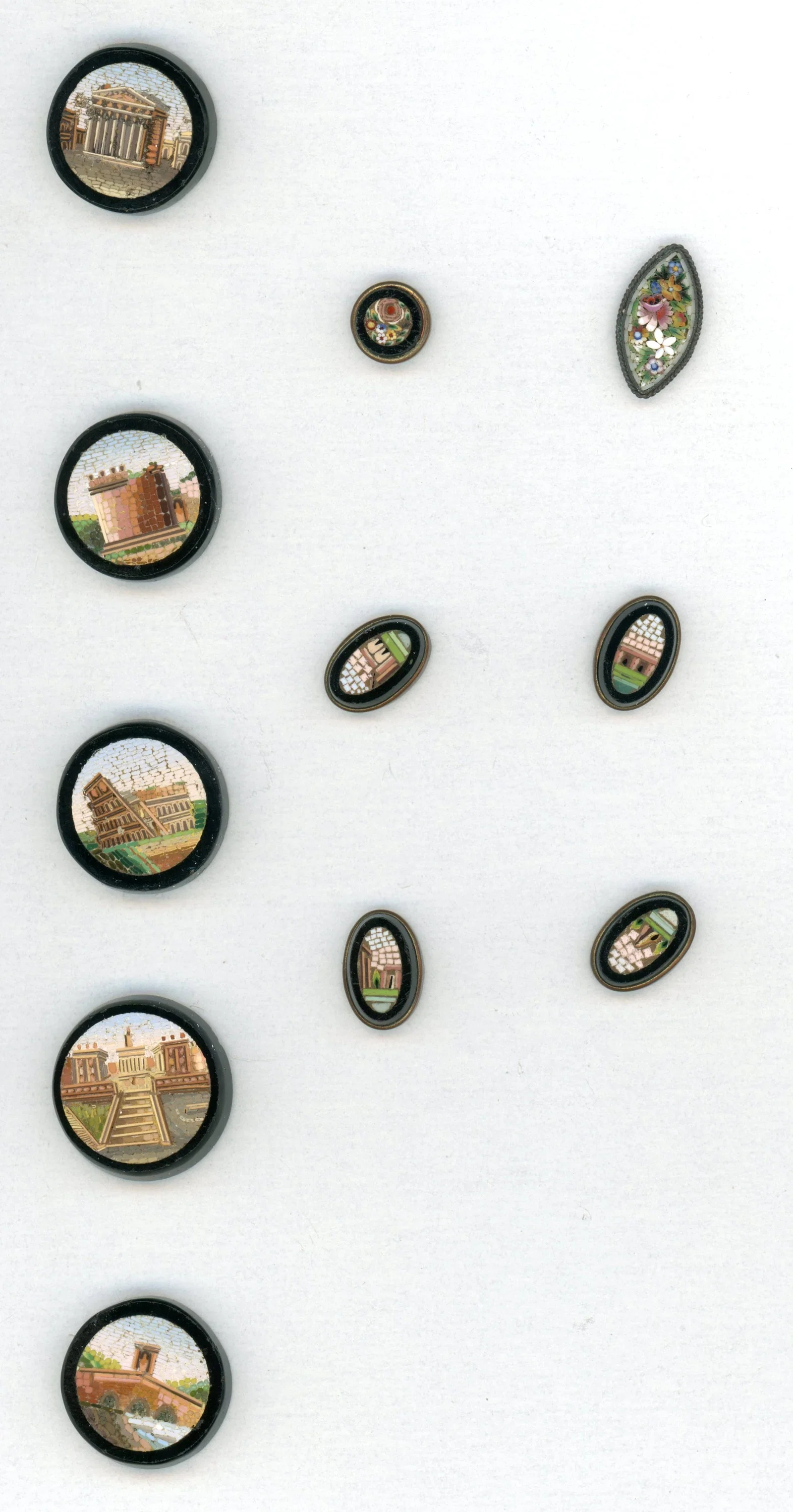 A SMALL SELECTION OF DIV.1 GLASS/GLASS IN METAL BUTTONS