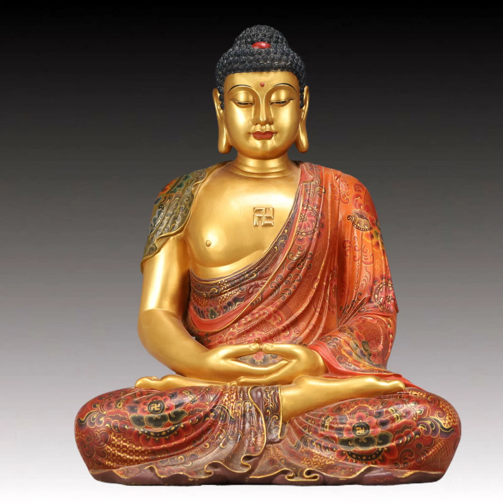 A Solemn Eaglewood Painted Gold Statue of Sakyamuni