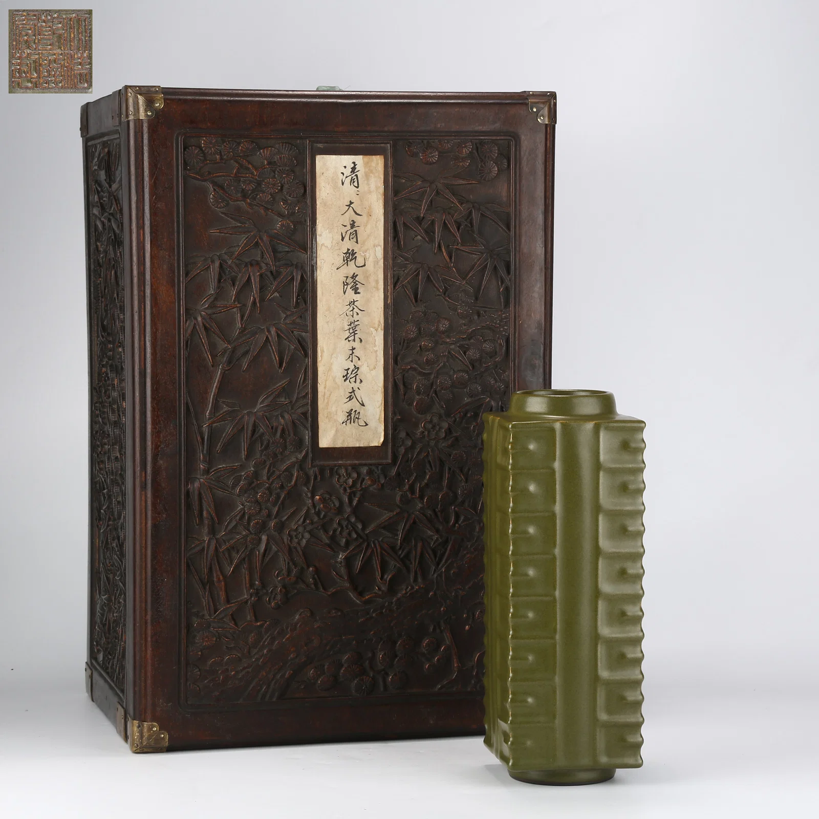 A TEA-DUST GLAZED CONG-FORM VASE