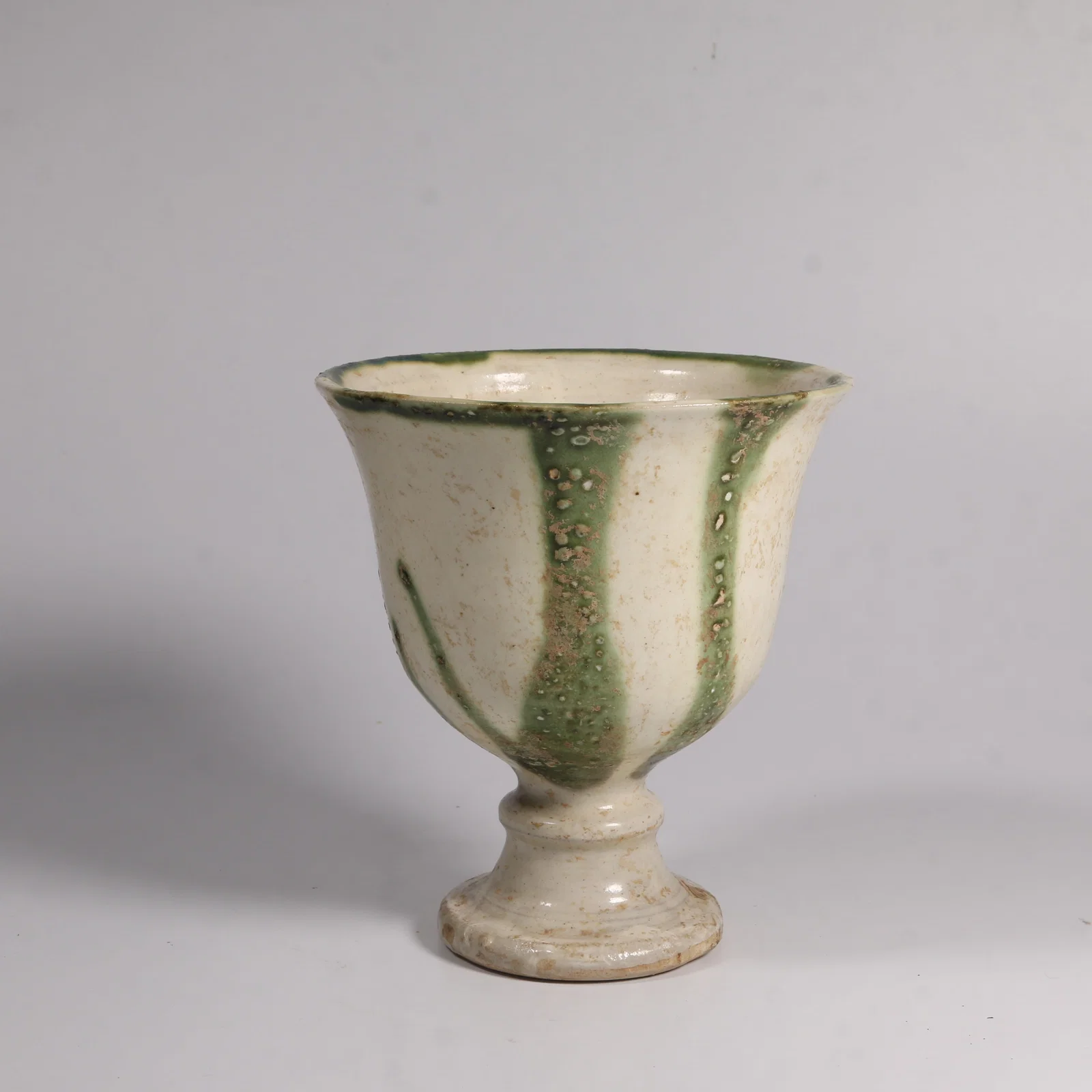A THREE-COLOR GLAZED STEM CUP
