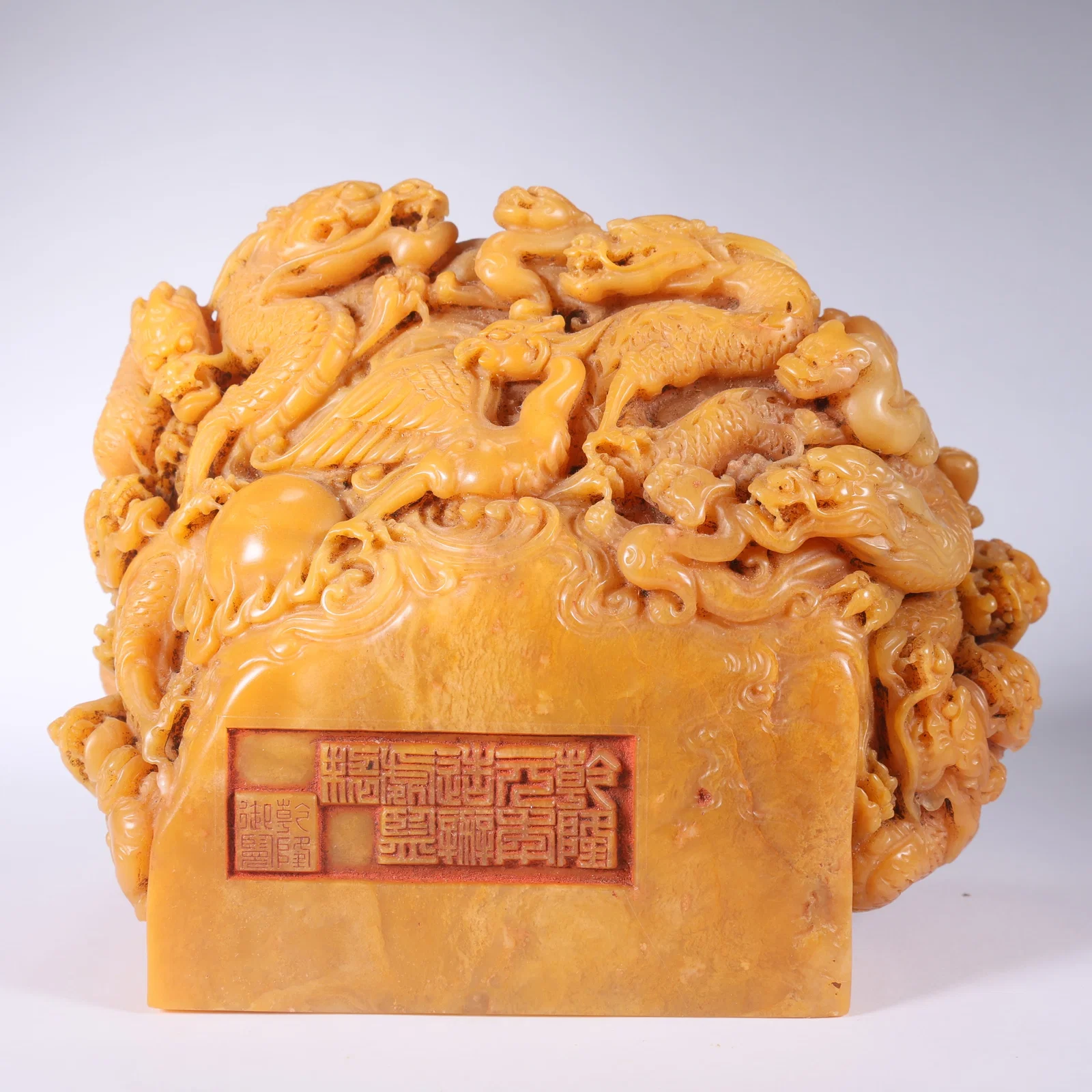 A TIANHUANG STONE SEAL WITH NINE DRAGONS, ONE PHOENIX, AND FIVE TIGERS