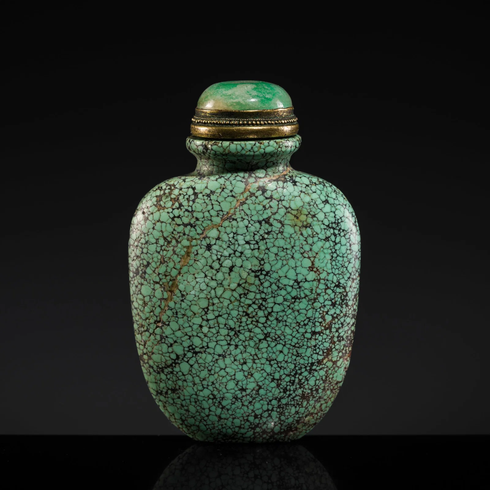 A TURQUOISE MATRIX SNUFF BOTTLE, CHINA, 1750-1850