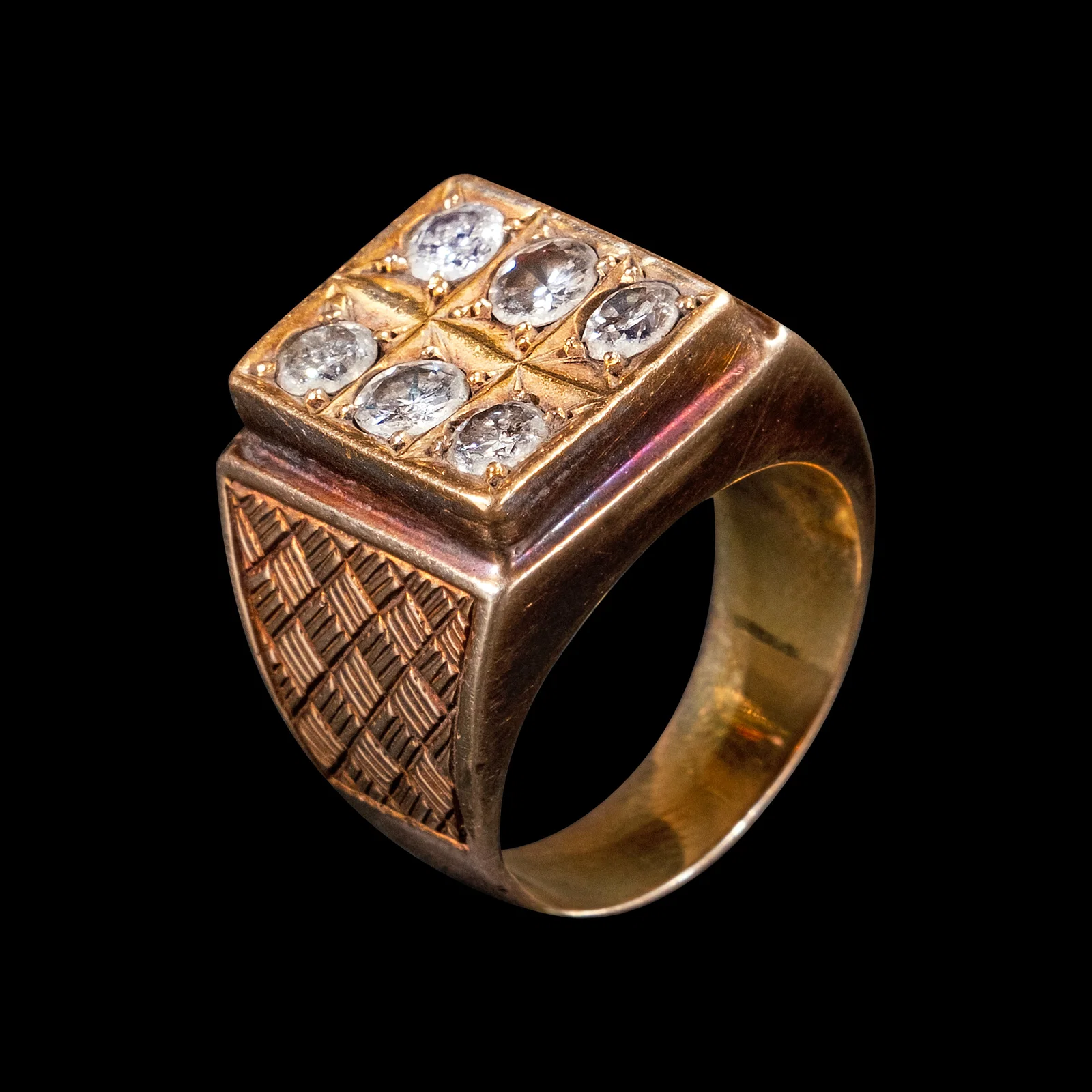 A Vintage Men’s Ring in 14k