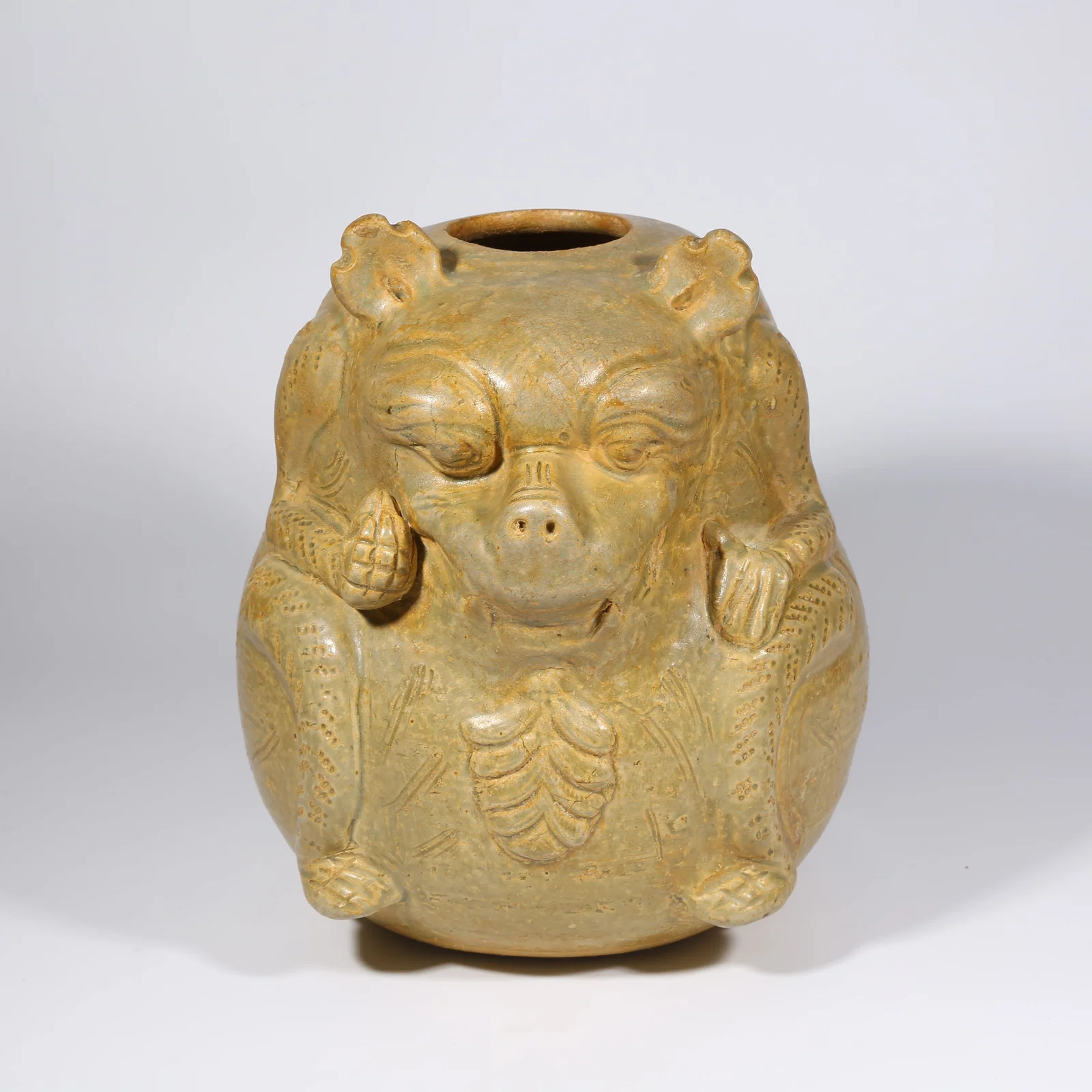 A YUE KILN BEAR ZUN