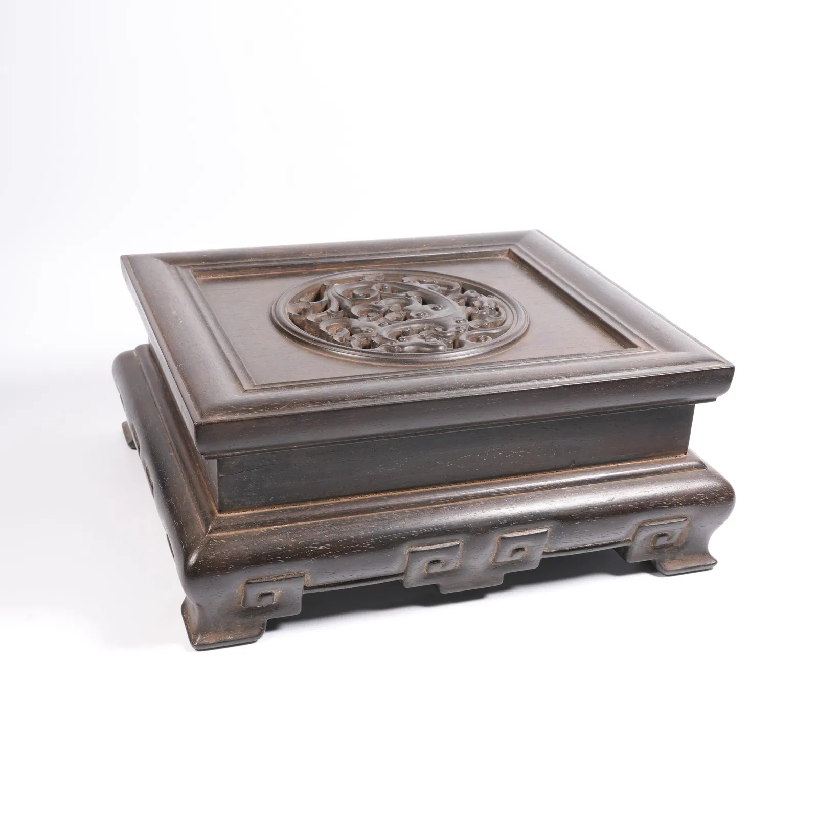 A ZITAN CHI-DRAGON MOTIF BASE