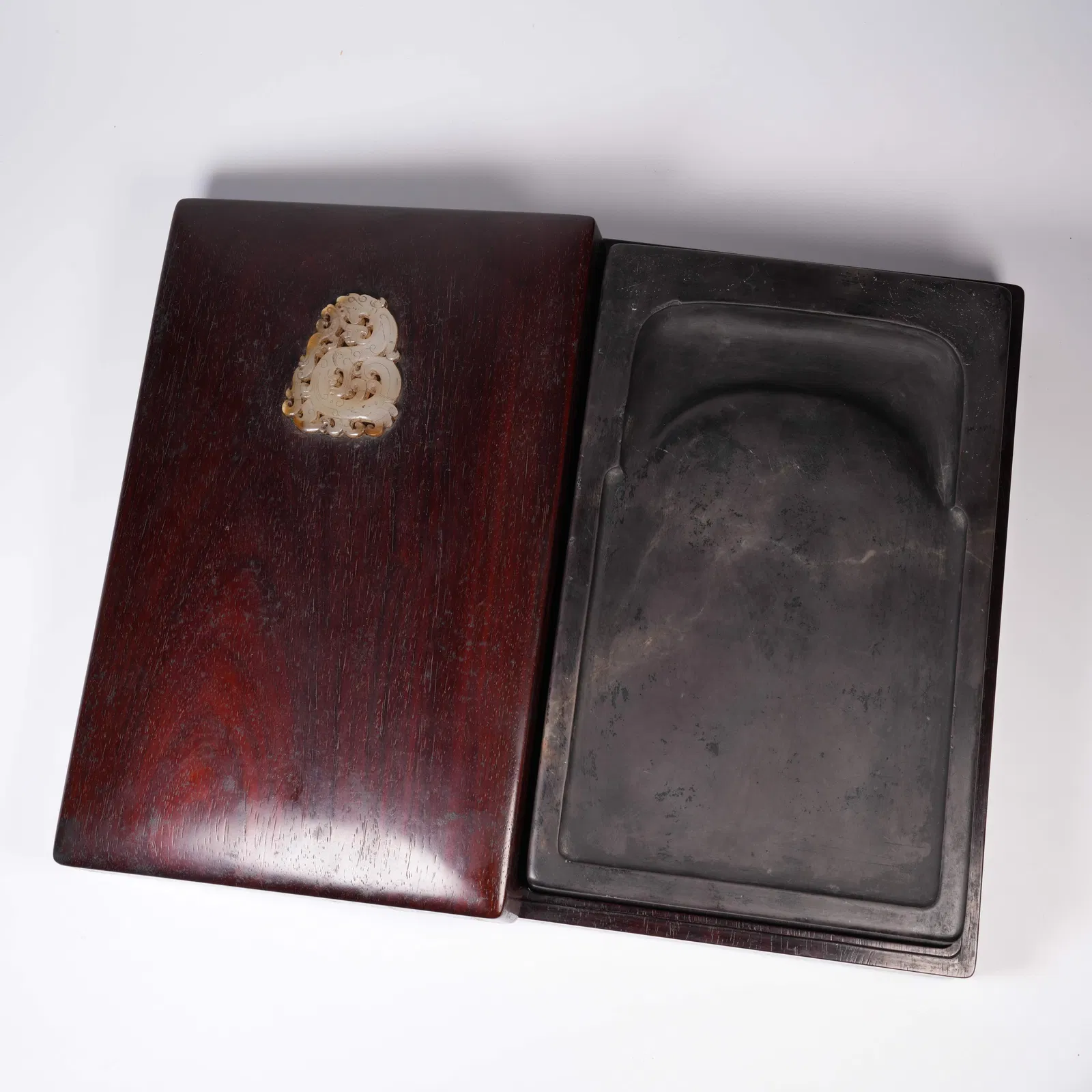 A ZITAN INKSTONE BOX INLAID WITH ANCIENT JADE DRAGONS (WITH INKSTONE)