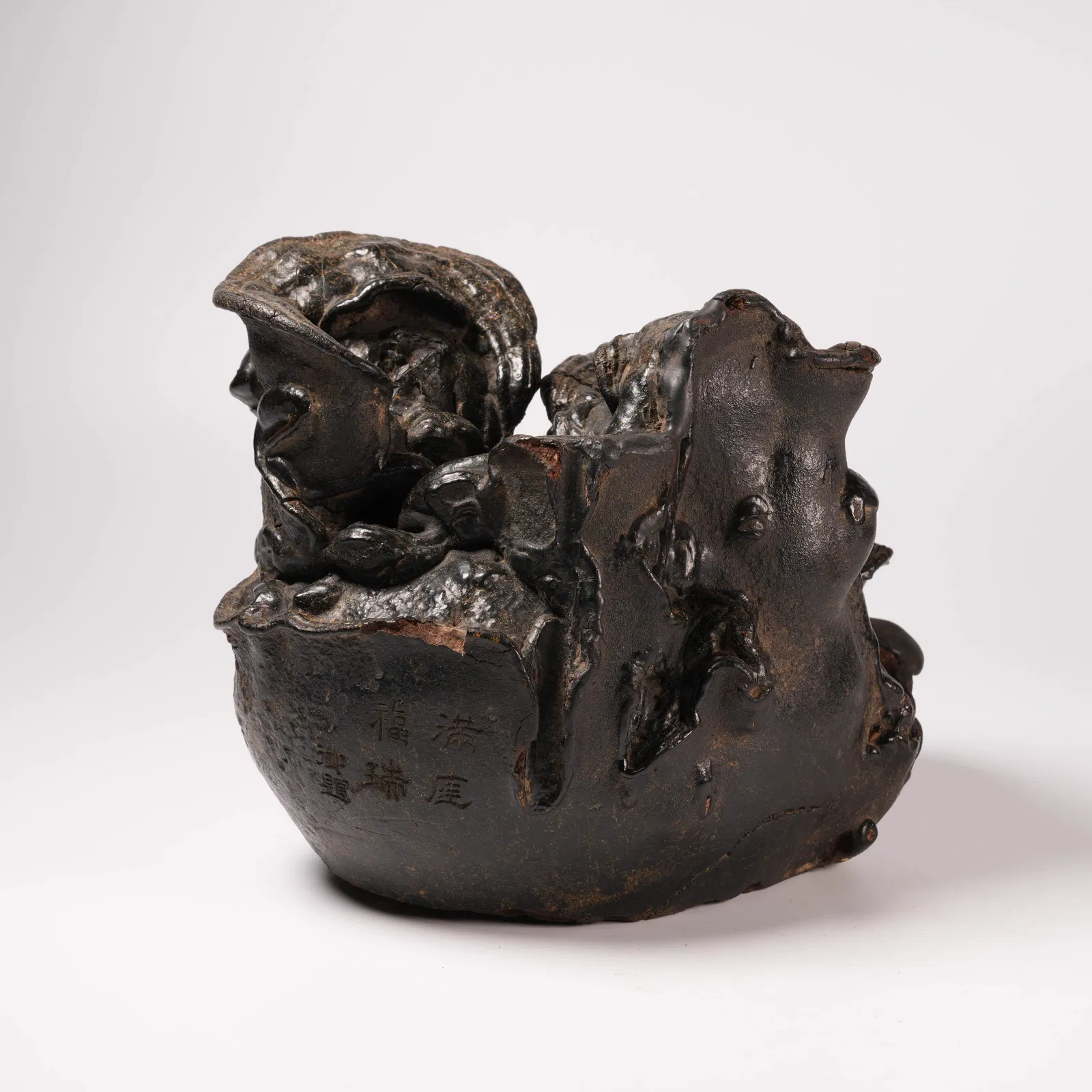 A ZITAN WOOD LINGZHI-SHAPED ORNAMENT