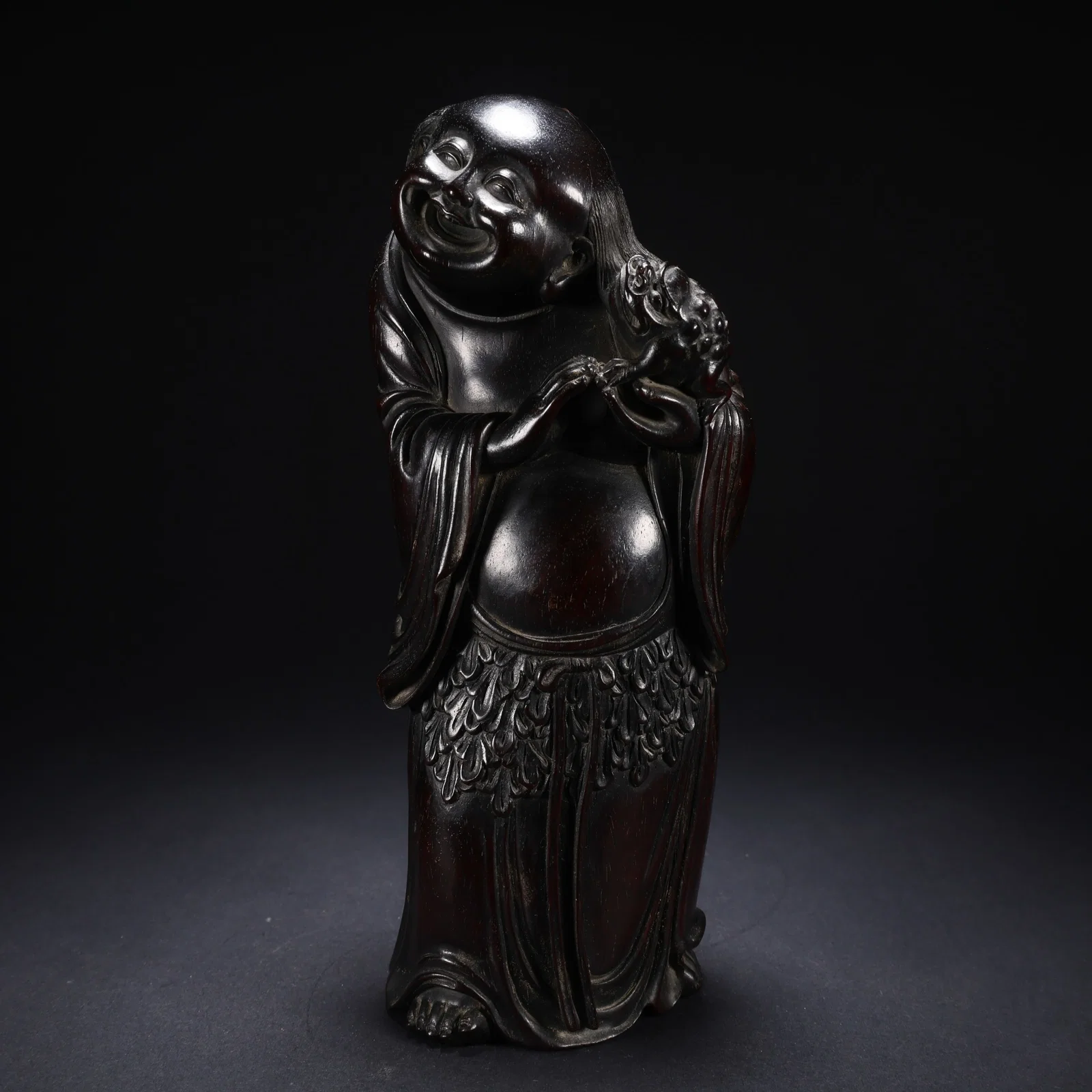 A ZITAN WOOD LIU HAI PLAYING WITH GOLDEN TOAD