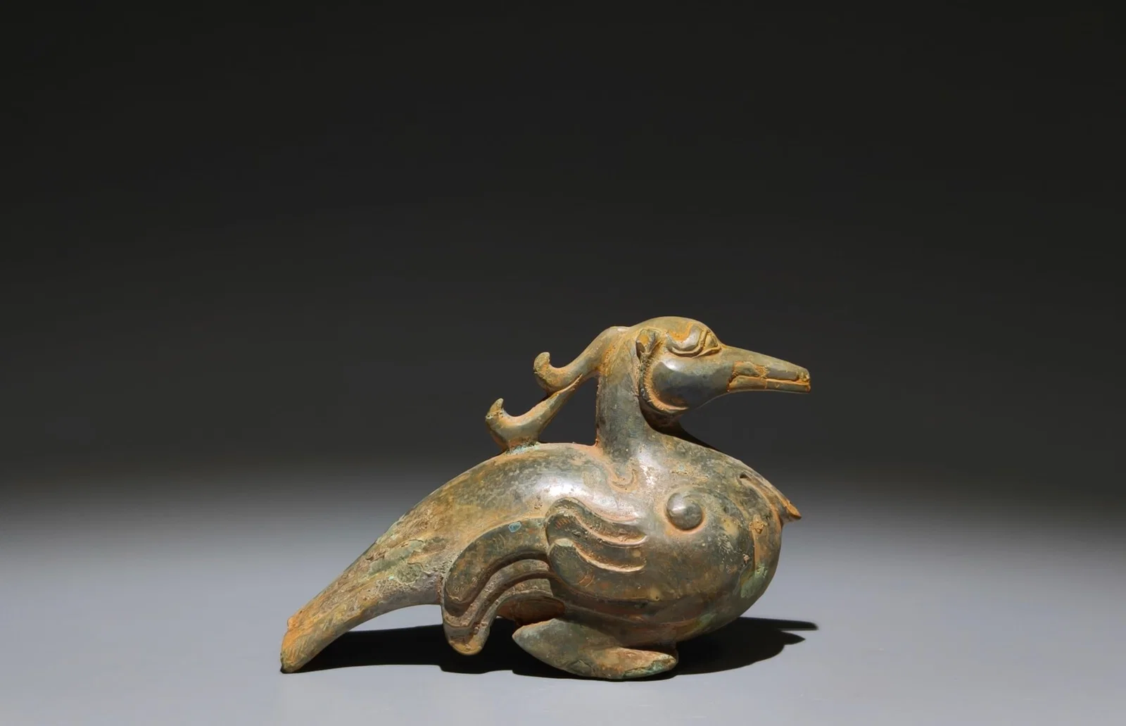 An Archaic Bronze Bird-Shaped Zun