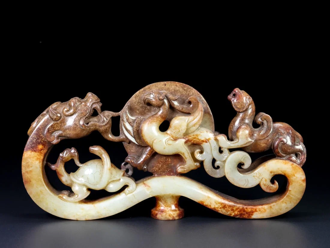 An Archaic Gaogu yu Auspicious Beast Hook