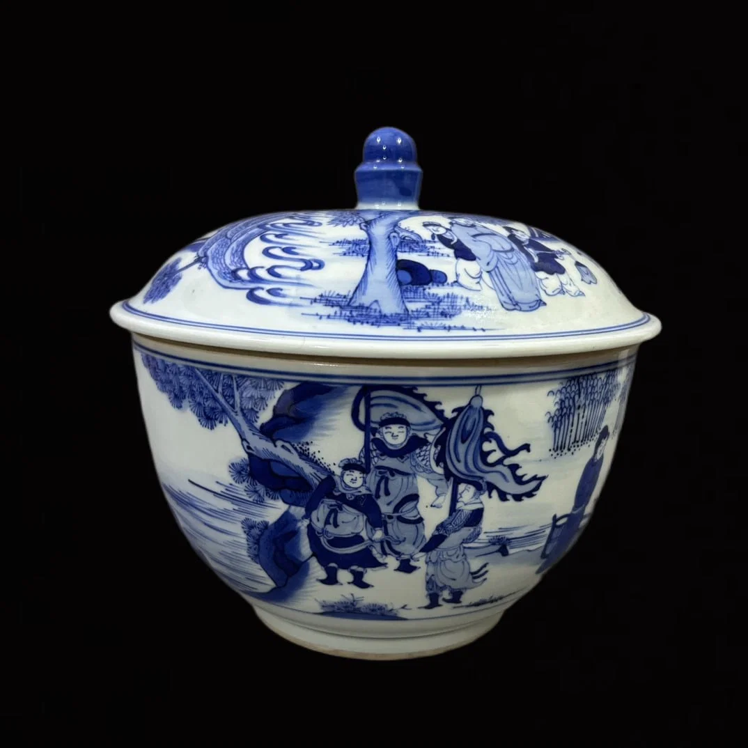 An Exquisite Blue and White Character and Story Pattern Jar with Cover