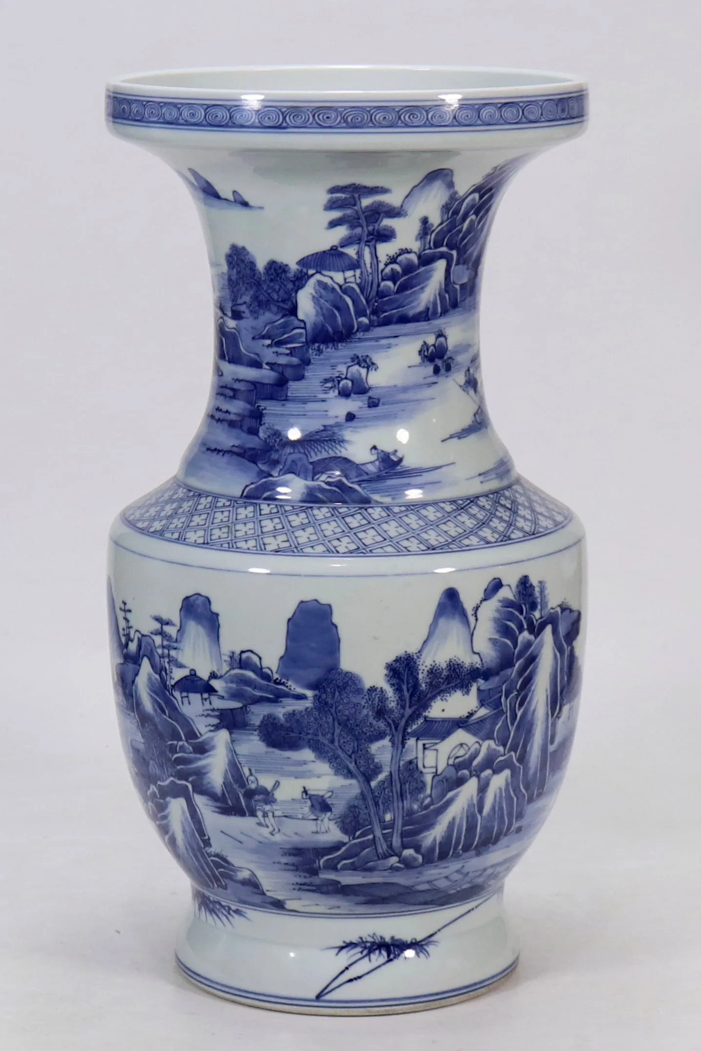 An Exquisite Blue and White Landscape and Figure Pattern Vase