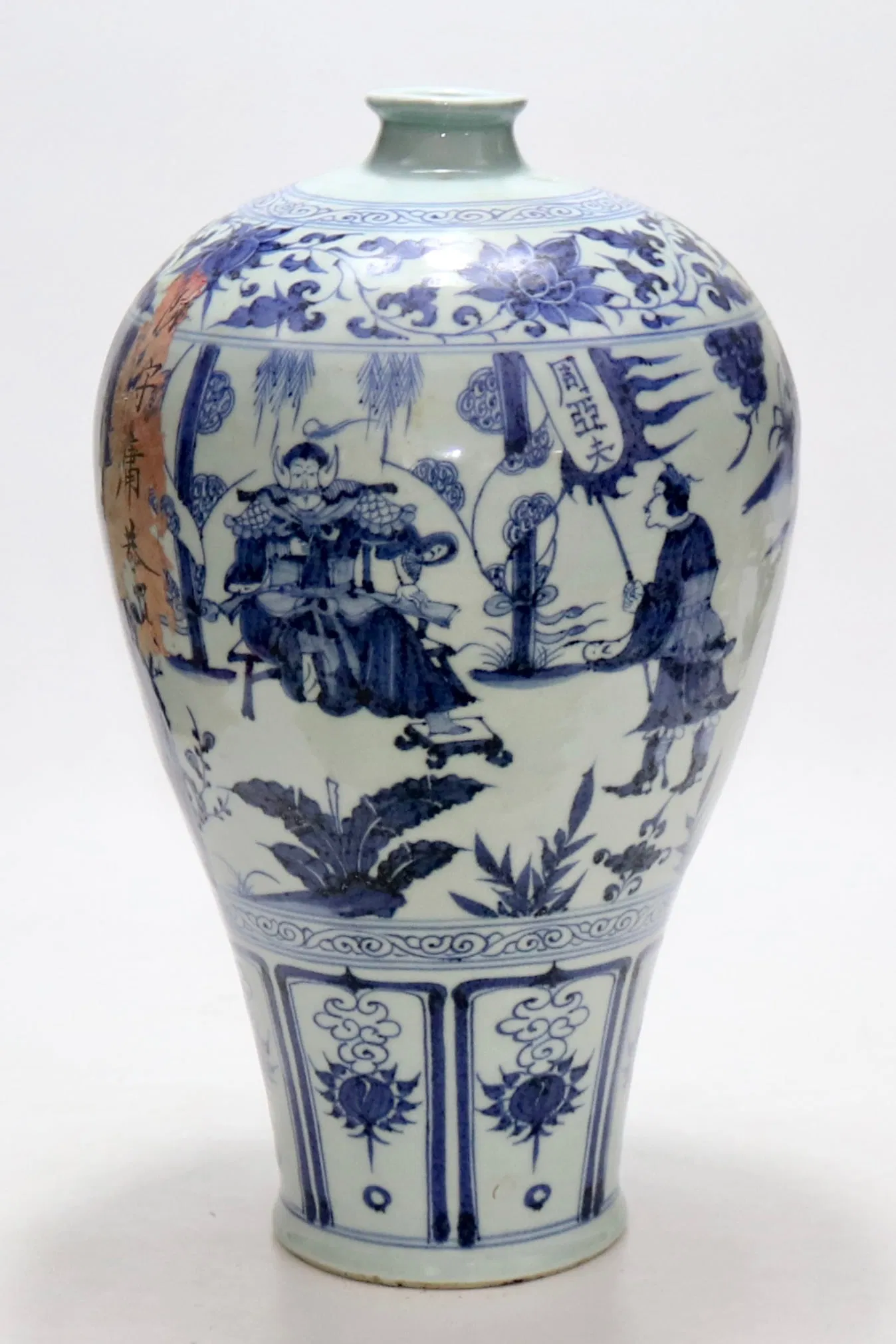 An Exquisite Blue and White Lotus Pattern Character and Story Pattern Vase